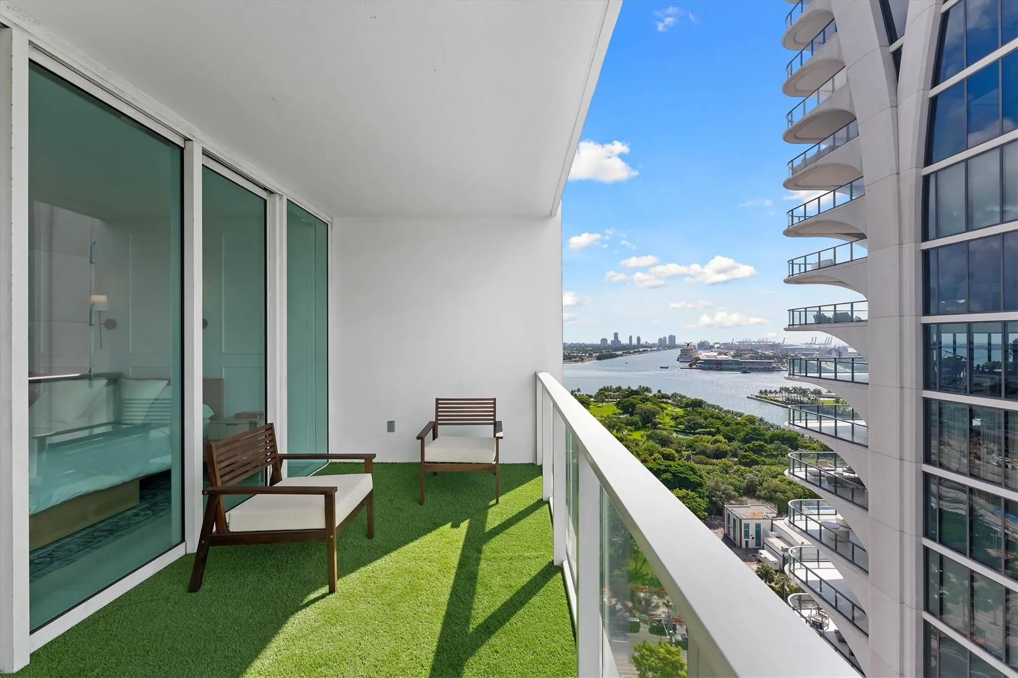 1040 Biscayne Blvd, #1908