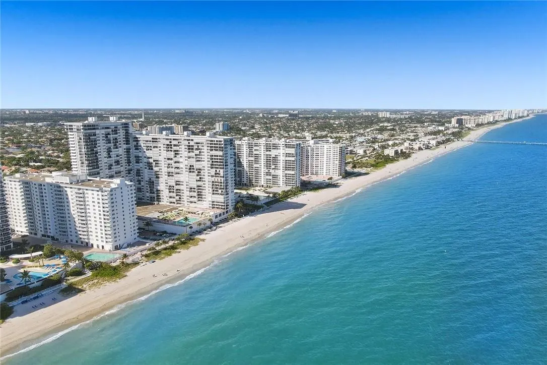 4250 Galt Ocean Dr, #9R