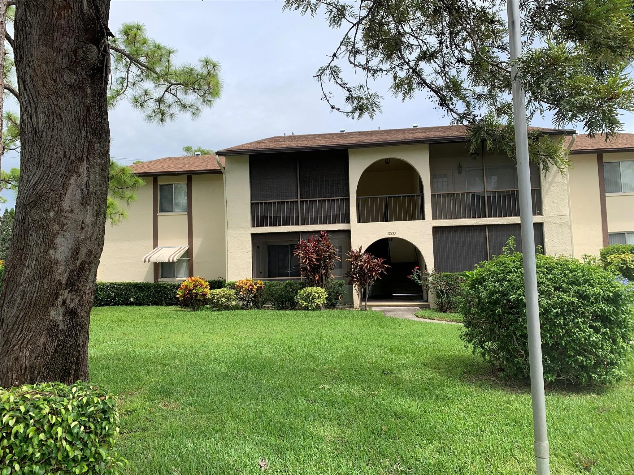 320 Knotty Pine Cir, #A2