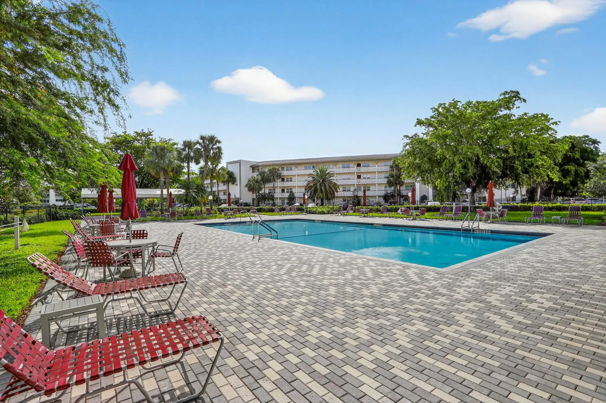 3401 Bimini Ln, #H1