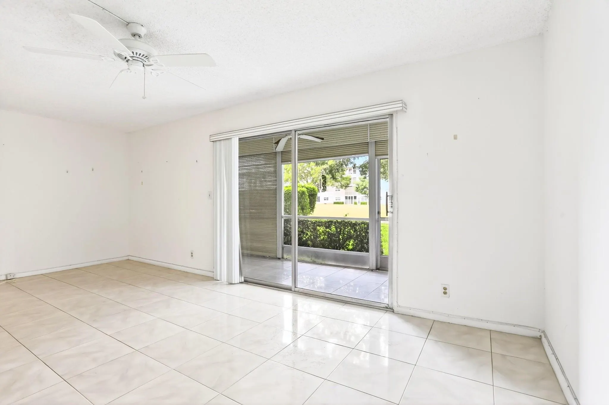3401 Bimini Ln, #H1