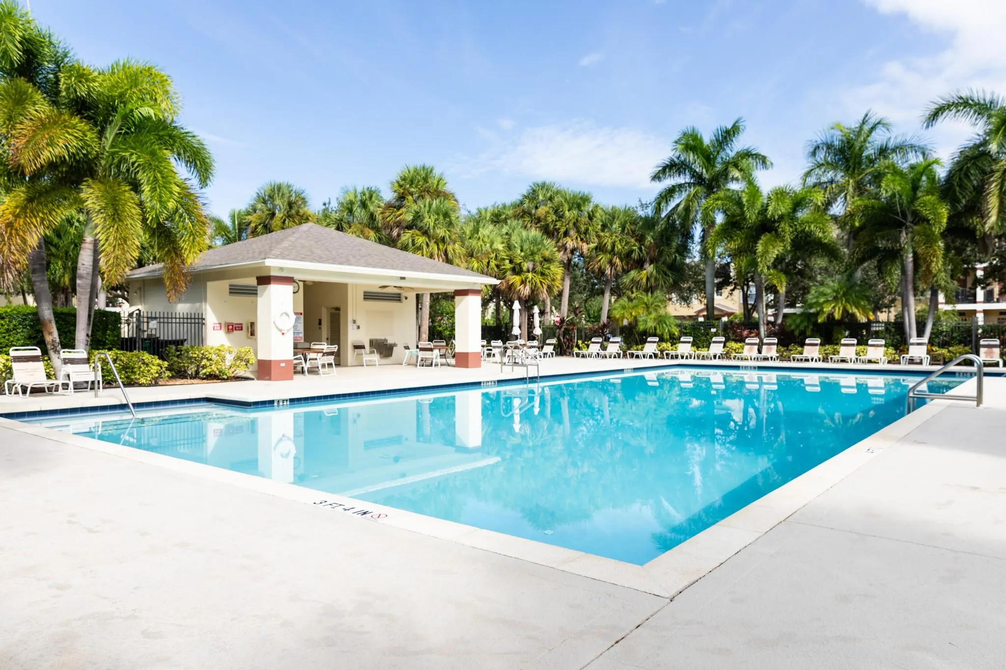 2122 SE Grand Dr