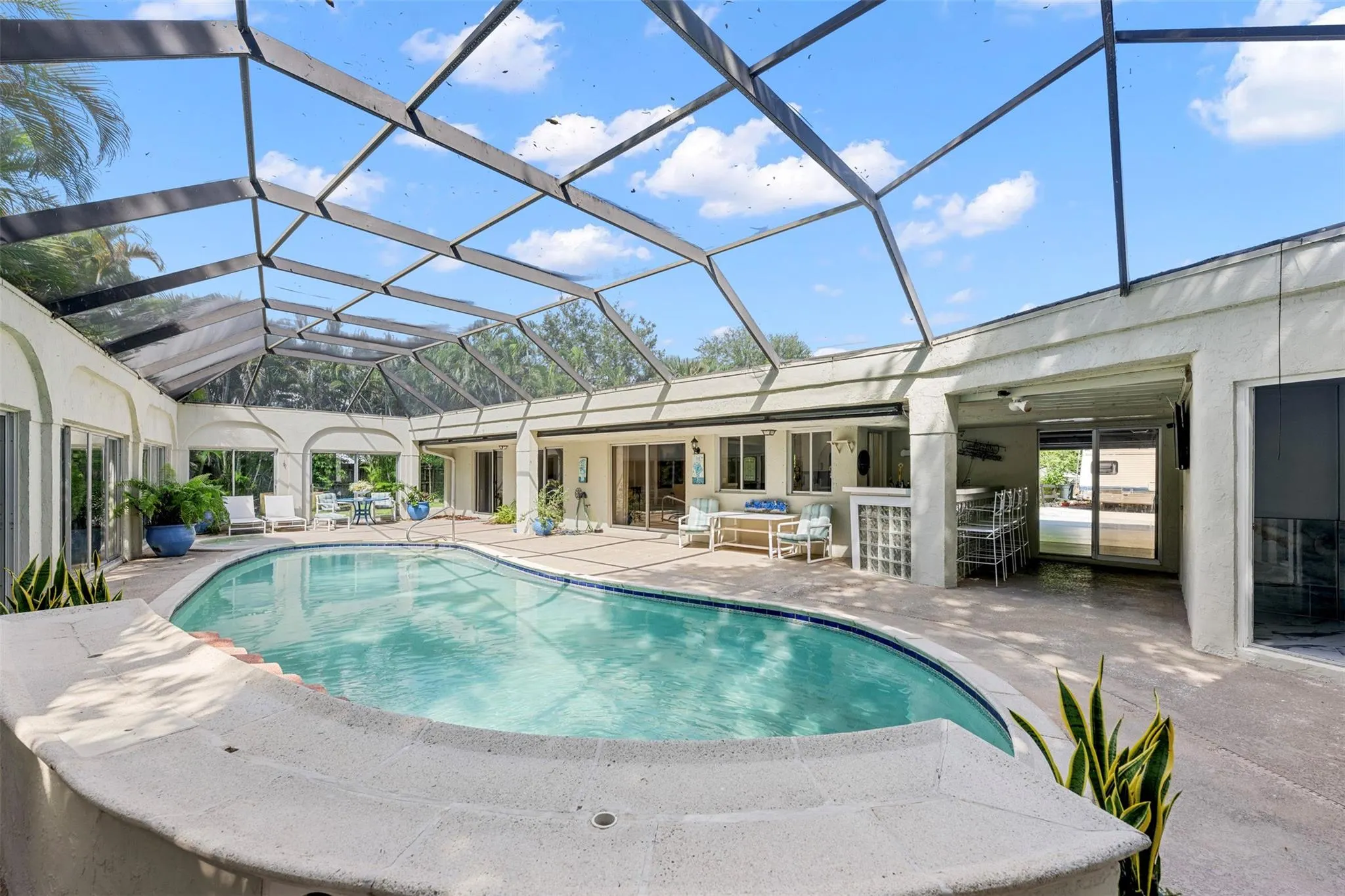 2550 Ray Ct