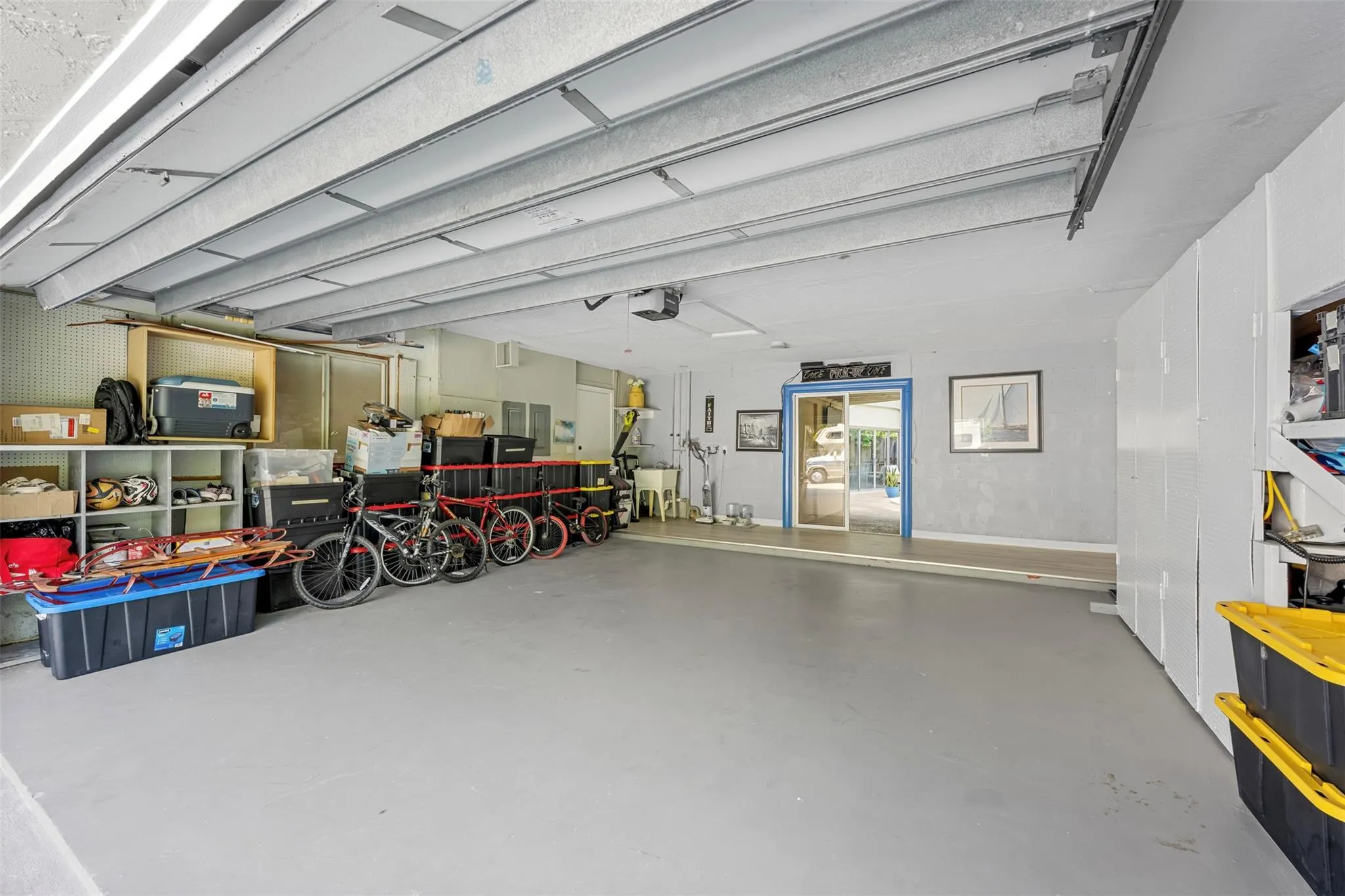 2550 Ray Ct