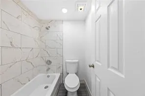 3680 Inverrary Dr, #3J
