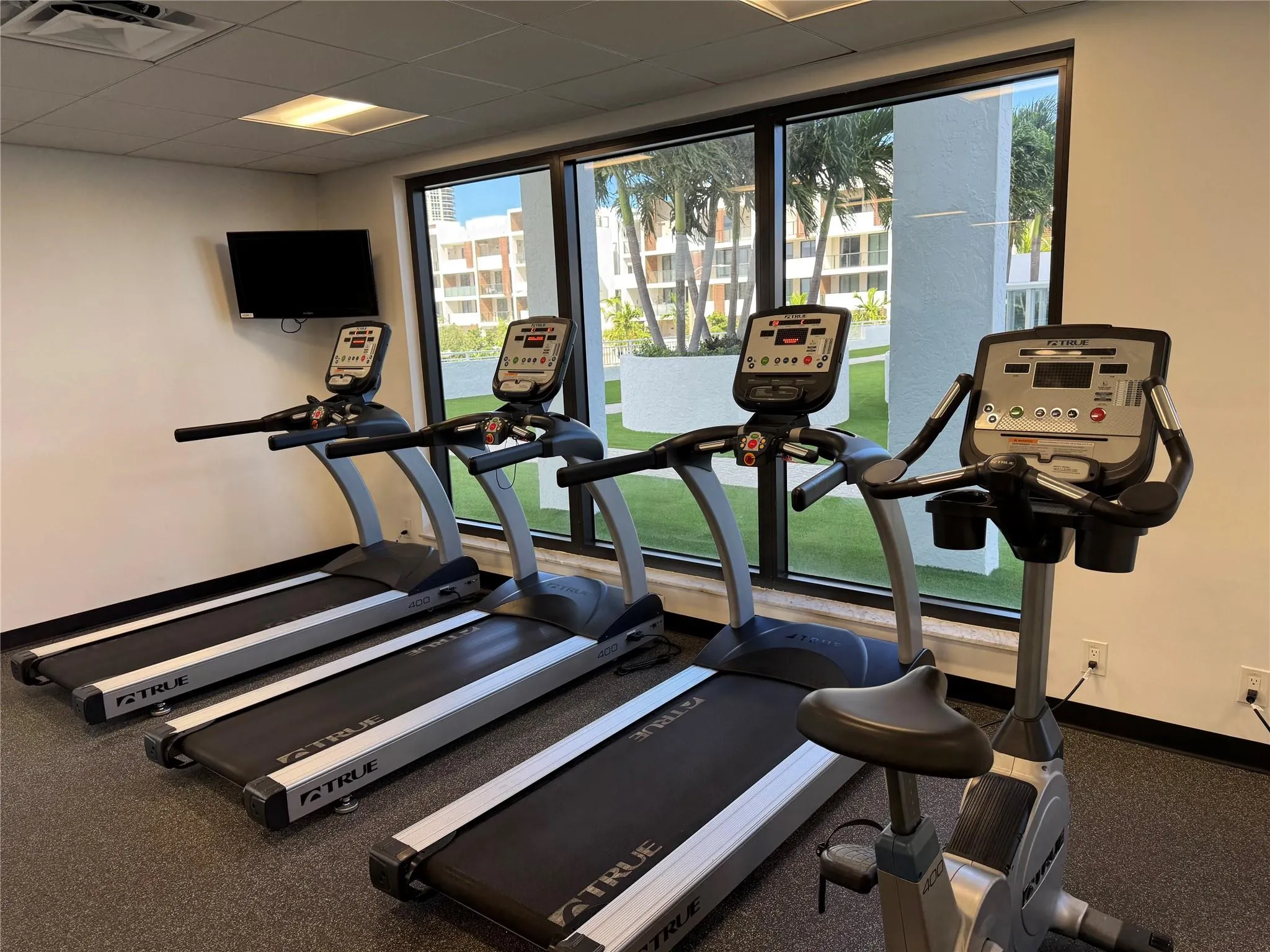 3015 N Ocean Blvd, #14K