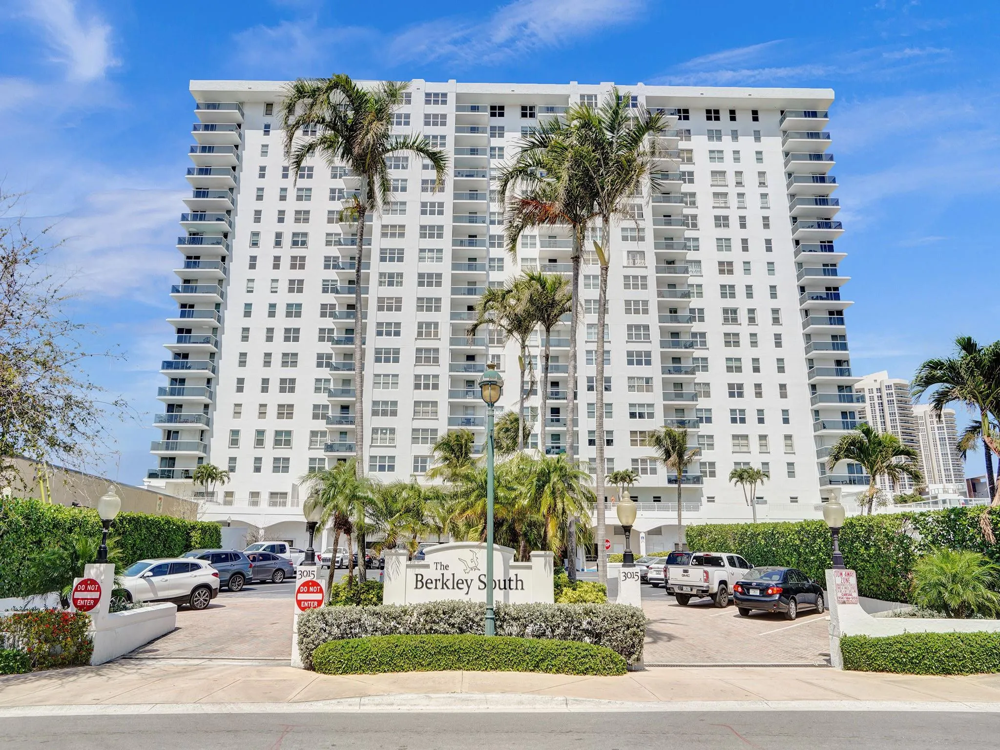 3015 N Ocean Blvd, #14K