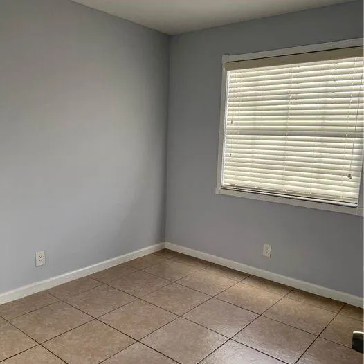 12242 N Royal Palm Blvd, #C-6