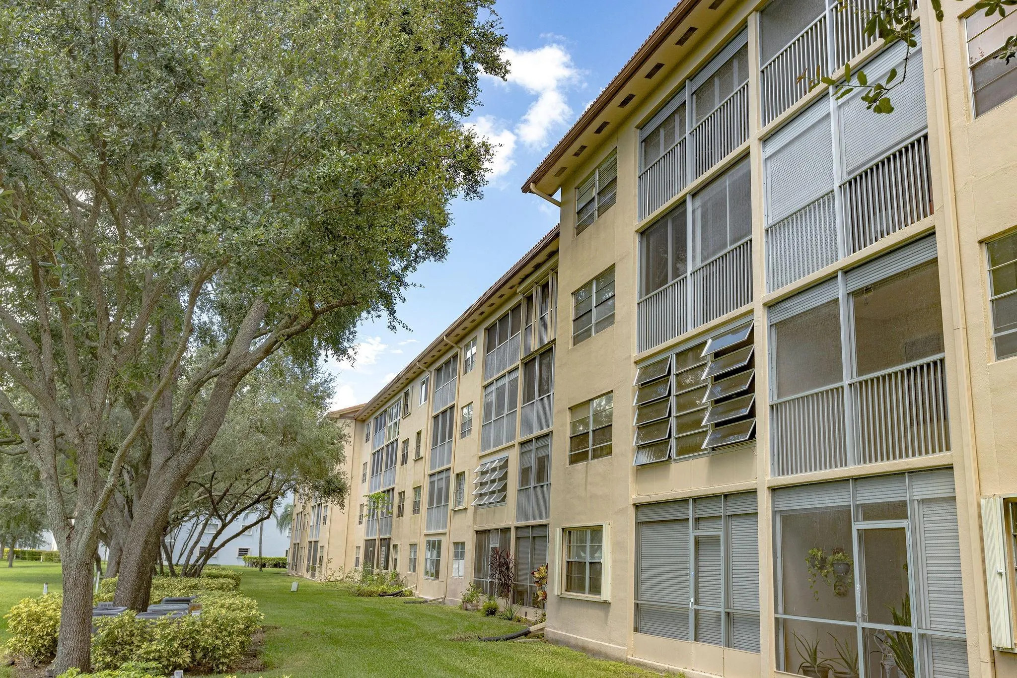1000 SW 125th Ave, #207 N
