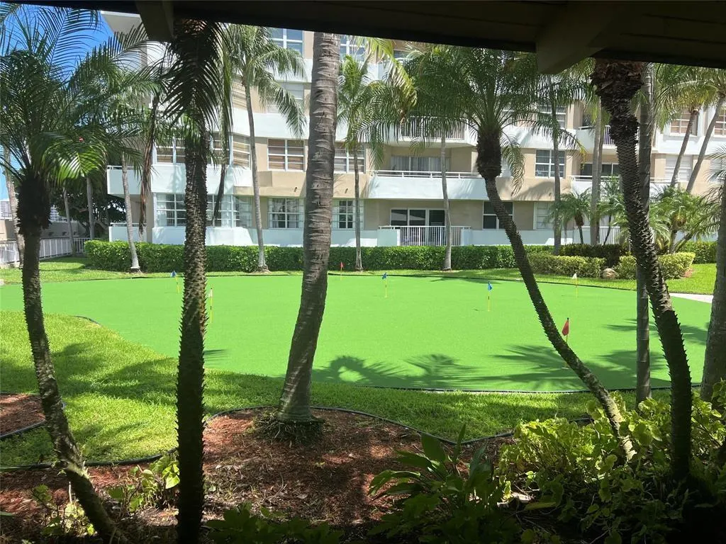 1965 S Ocean Dr, #6J