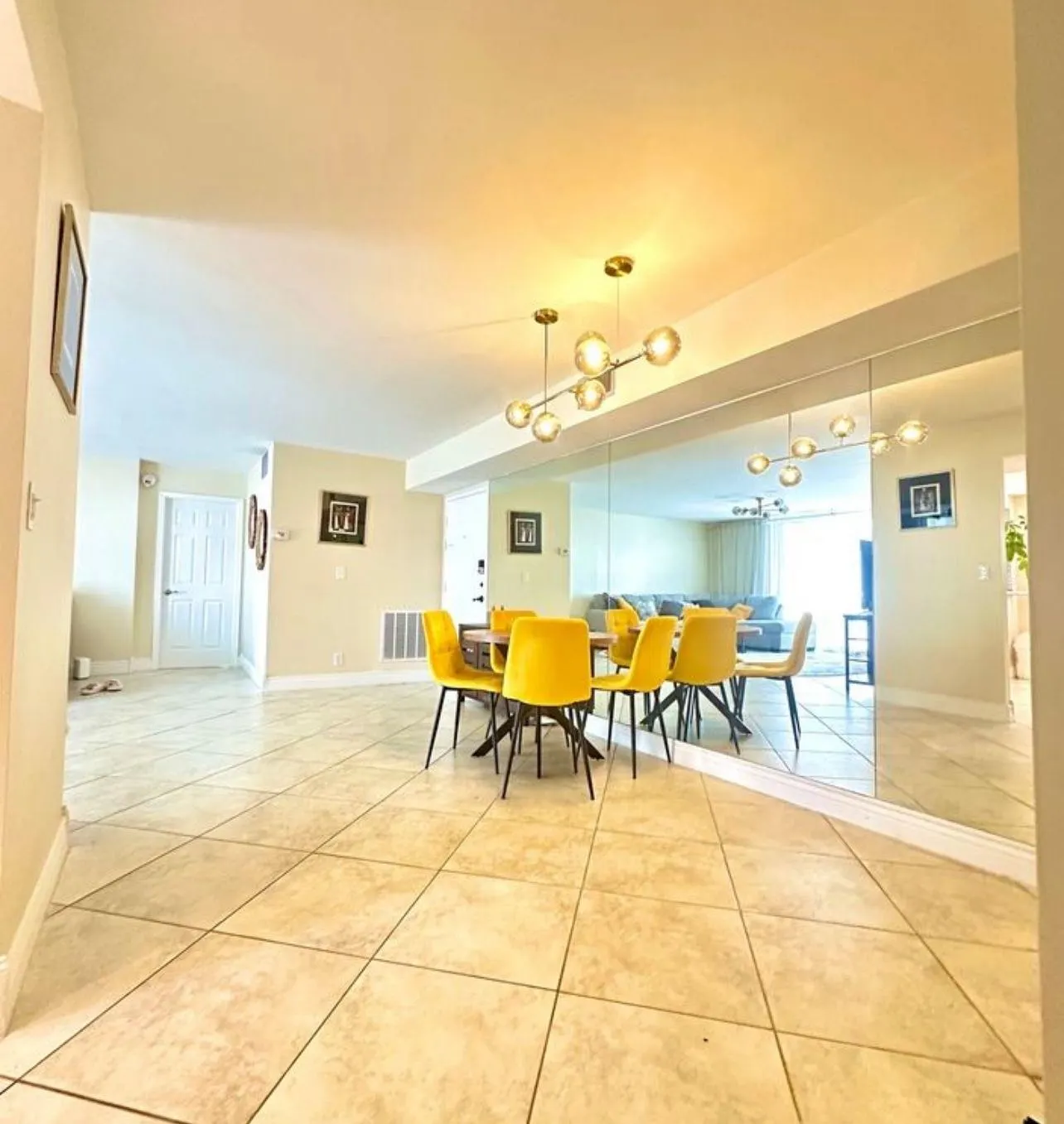 137 Golden Isles Dr, #801
