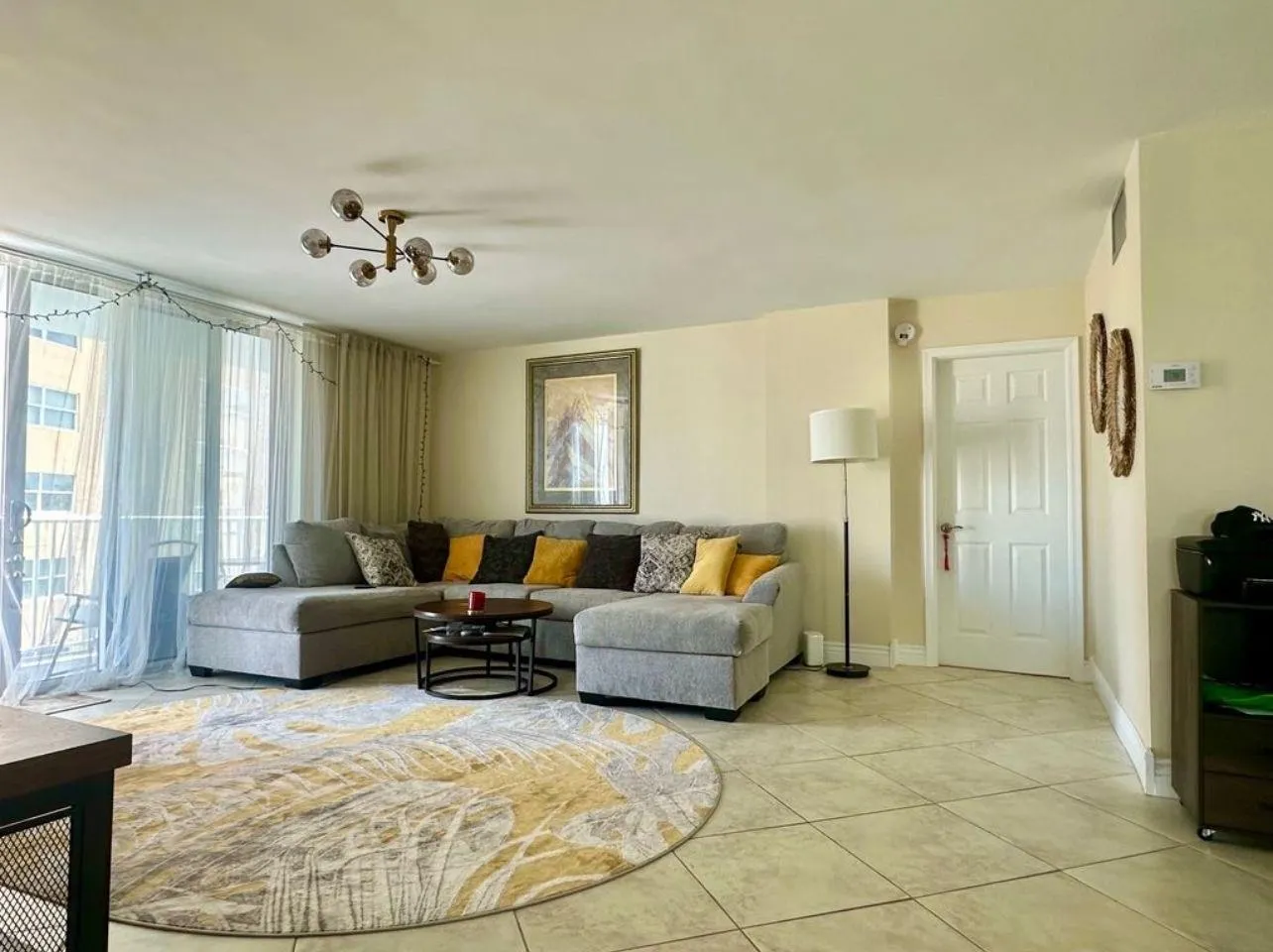 137 Golden Isles Dr, #801