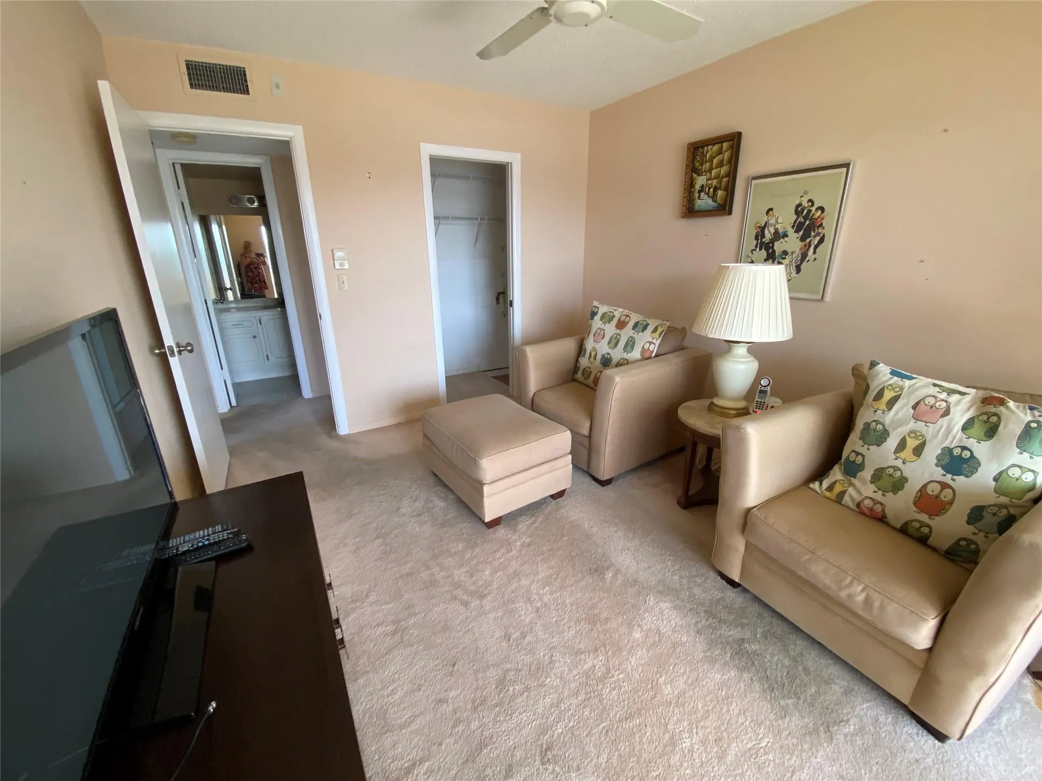 4101 Oakridge V, #4101