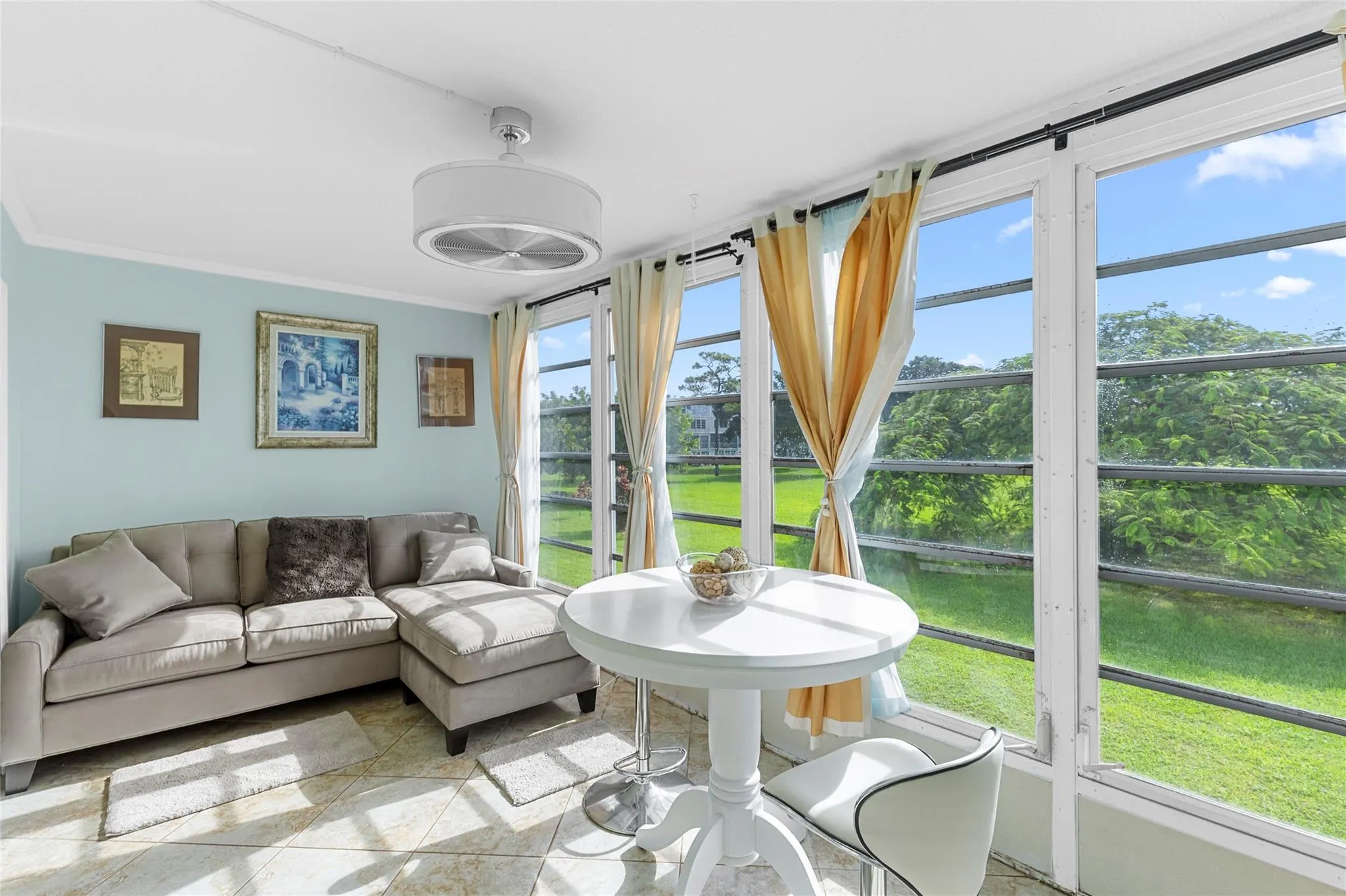 2065 Lyndhurst, #2065