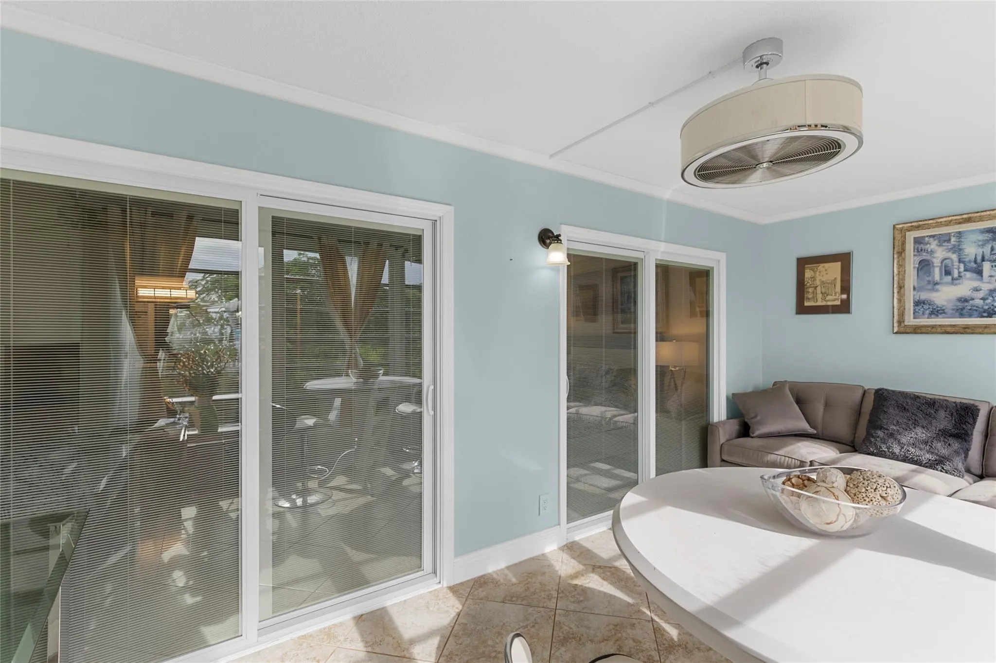2065 Lyndhurst, #2065