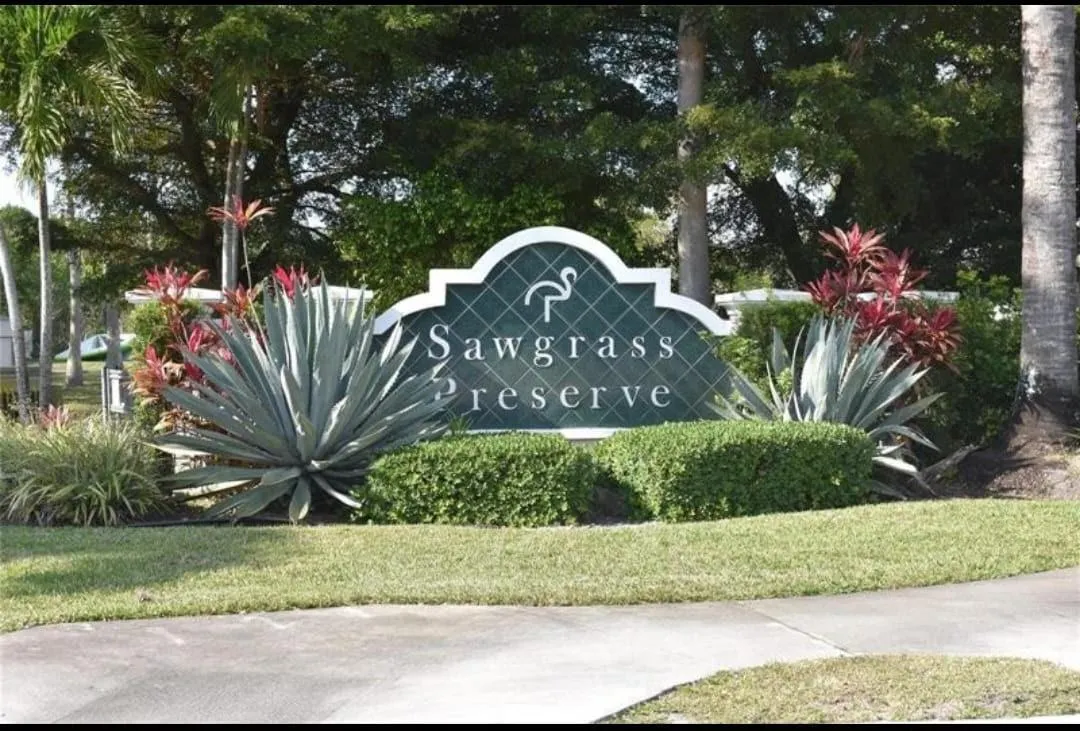 13813 NW 22nd St
