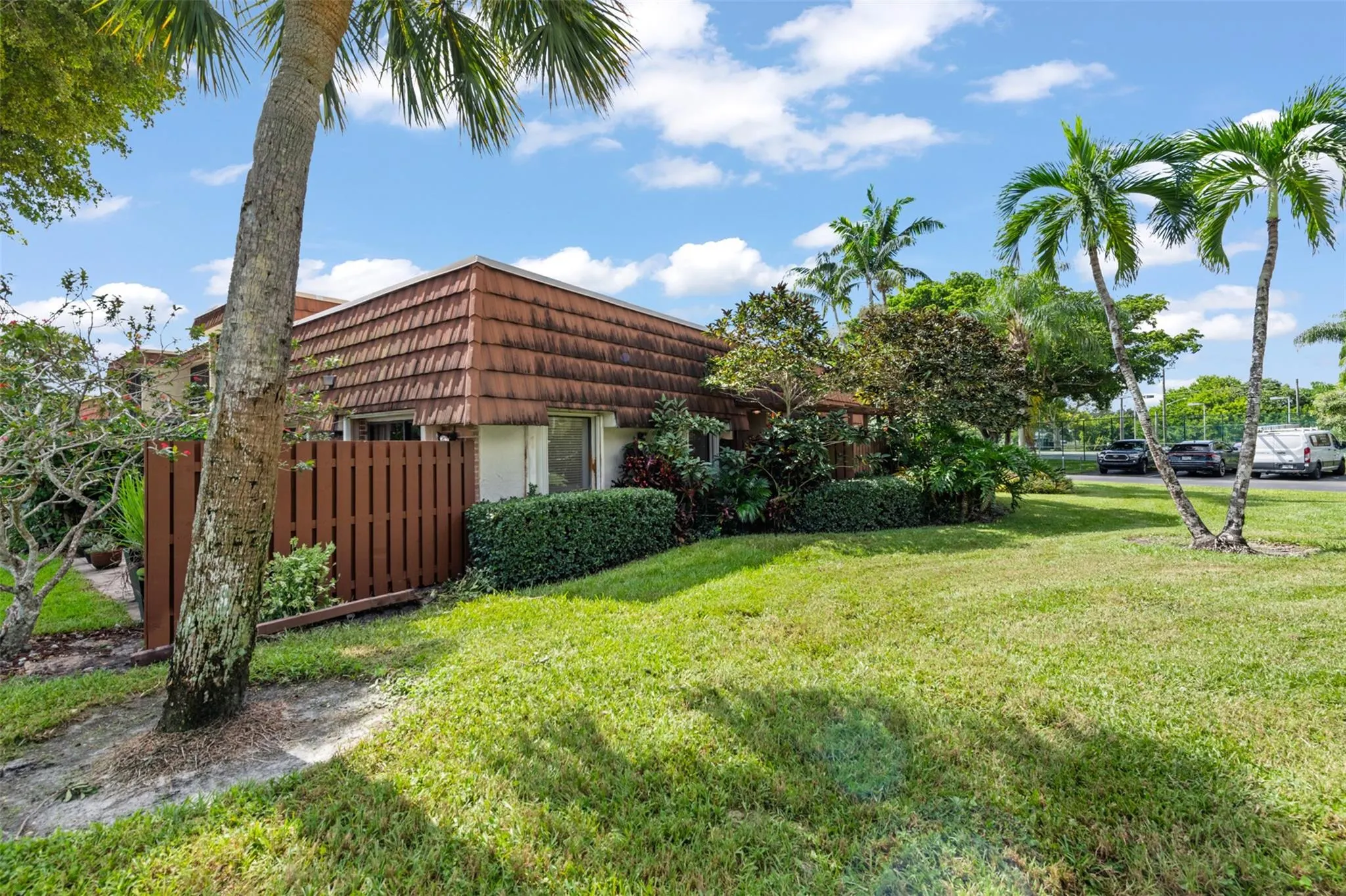 11927 SW 13th Ct, #-