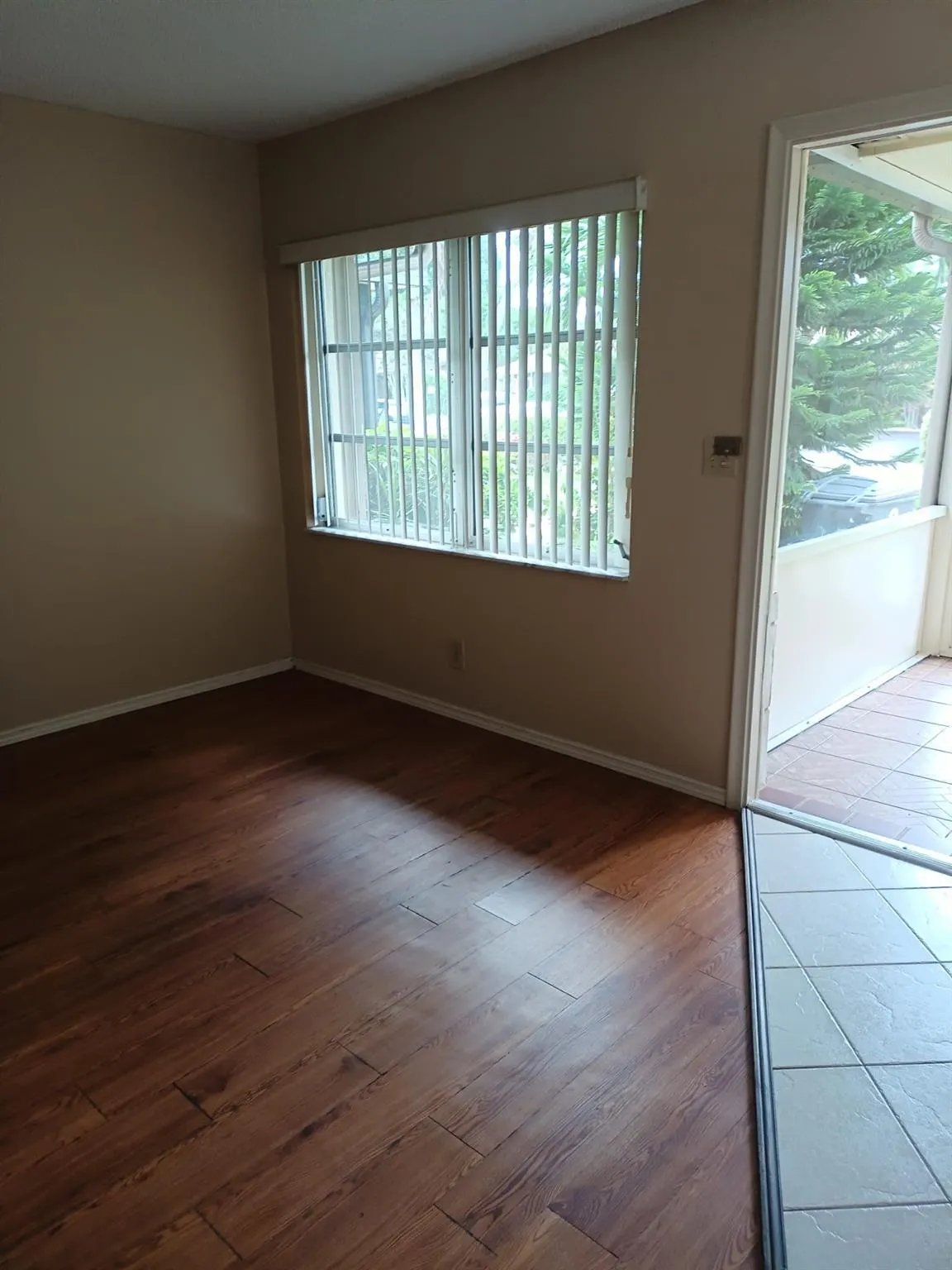 6081 La Palma Ln