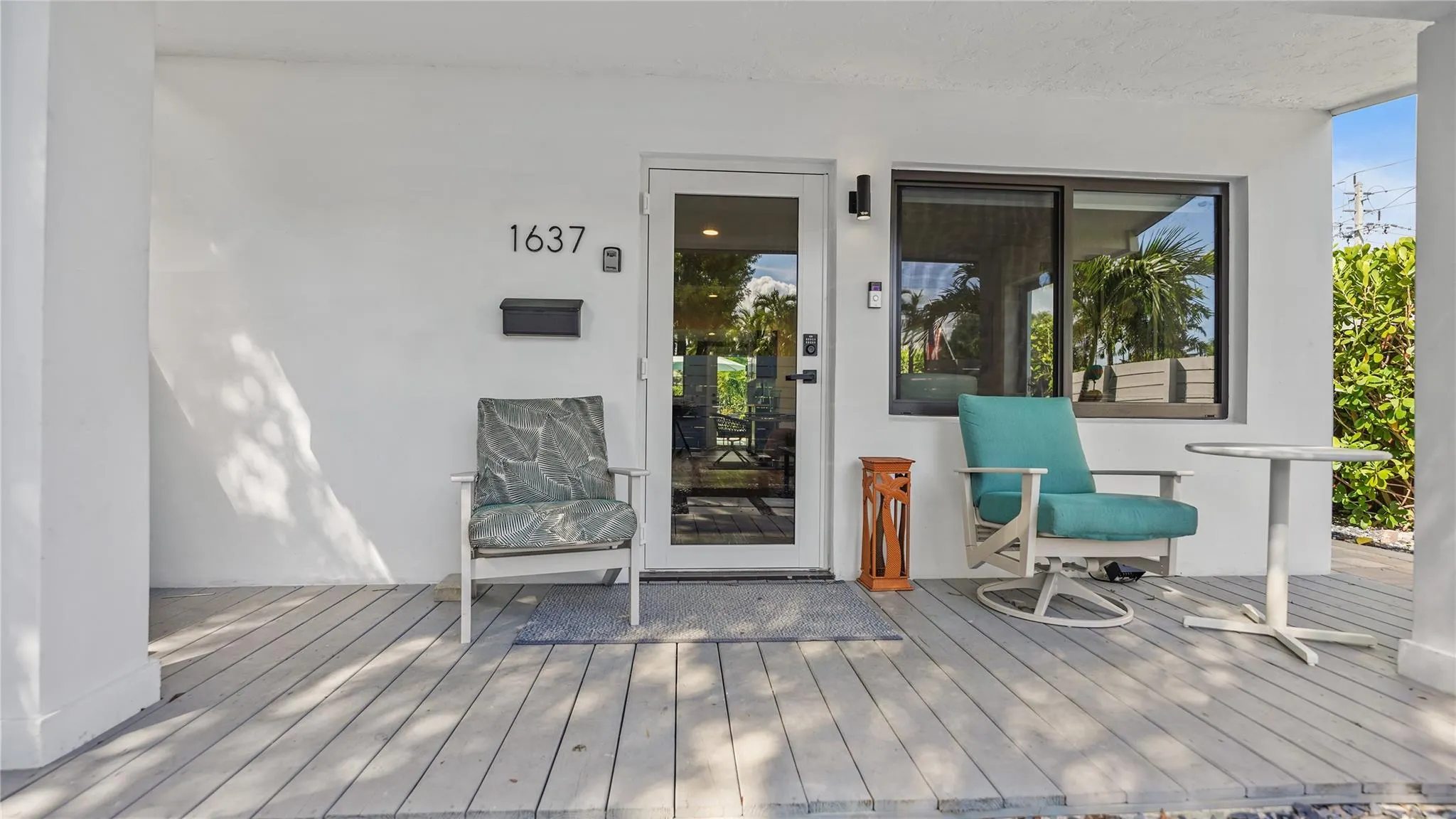 1637 NE 16th Ave