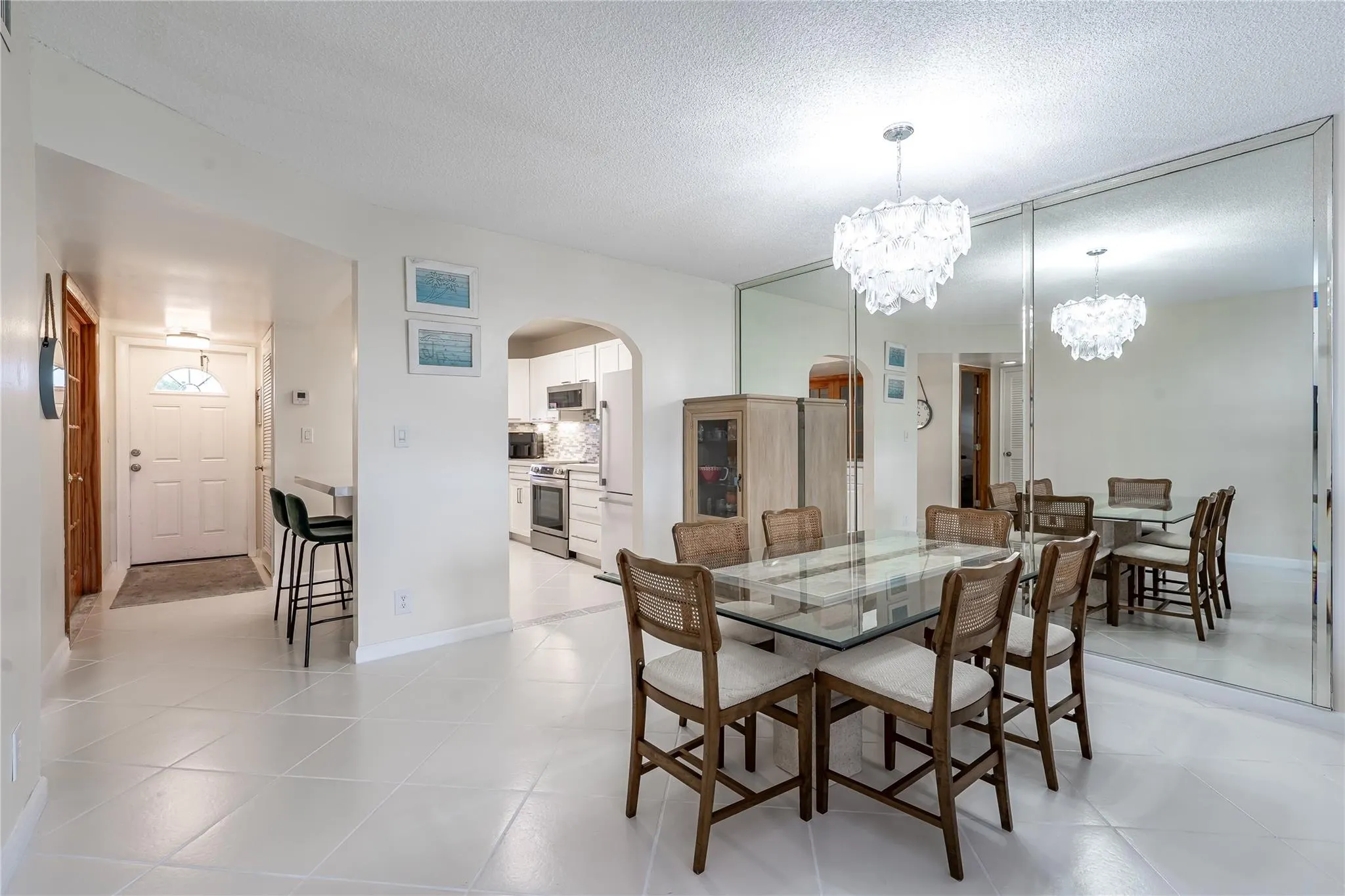 9411 N Hollybrook Lake Dr, #309
