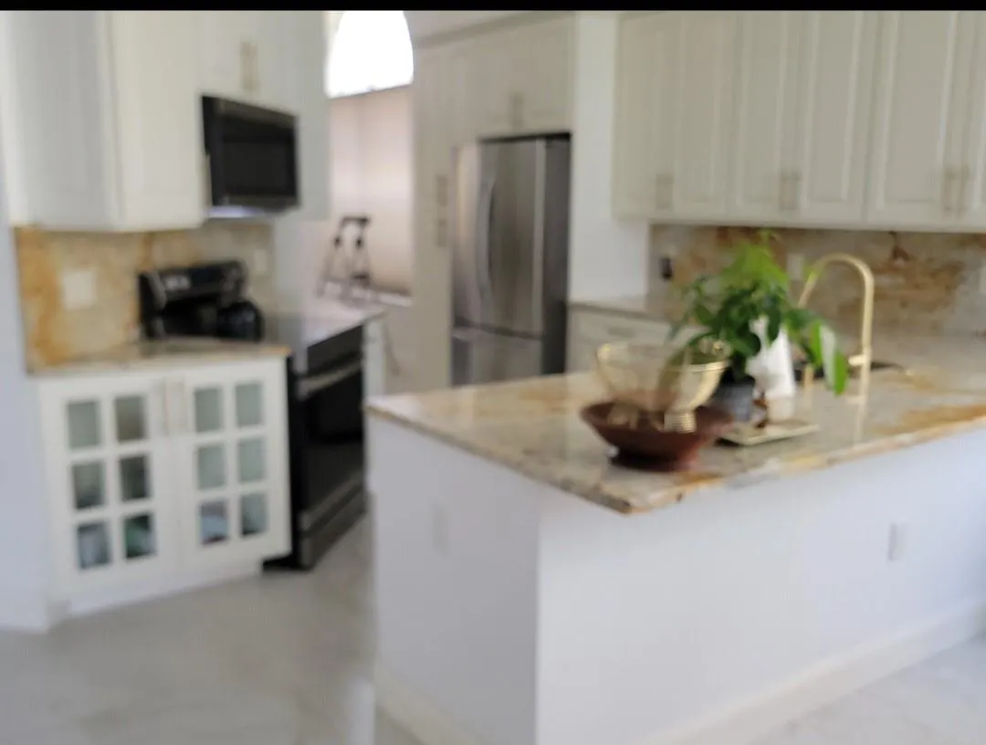 1055 NW 117th Ave