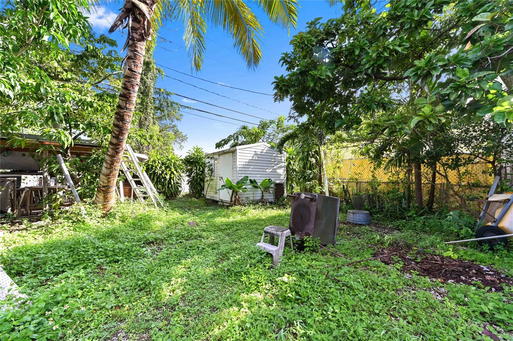 4331 W Hallandale Beach Blvd