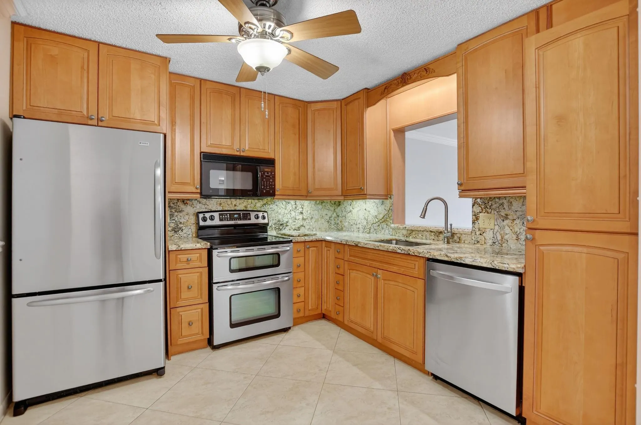 18761 Haywood Ter, #5