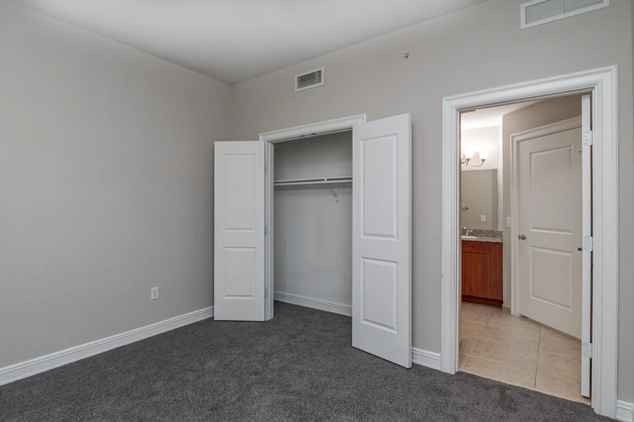 16101 Emerald Estates Dr, #146