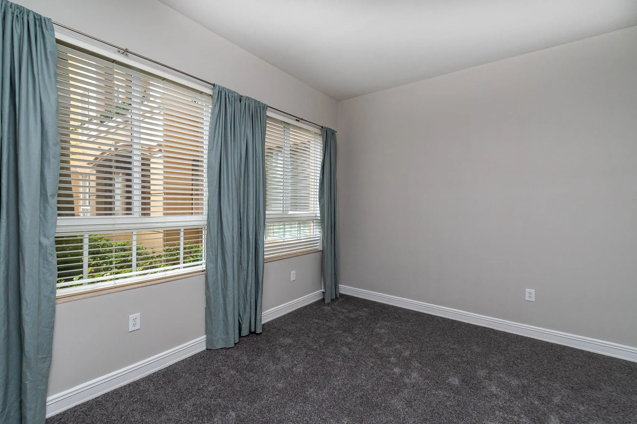 16101 Emerald Estates Dr, #146