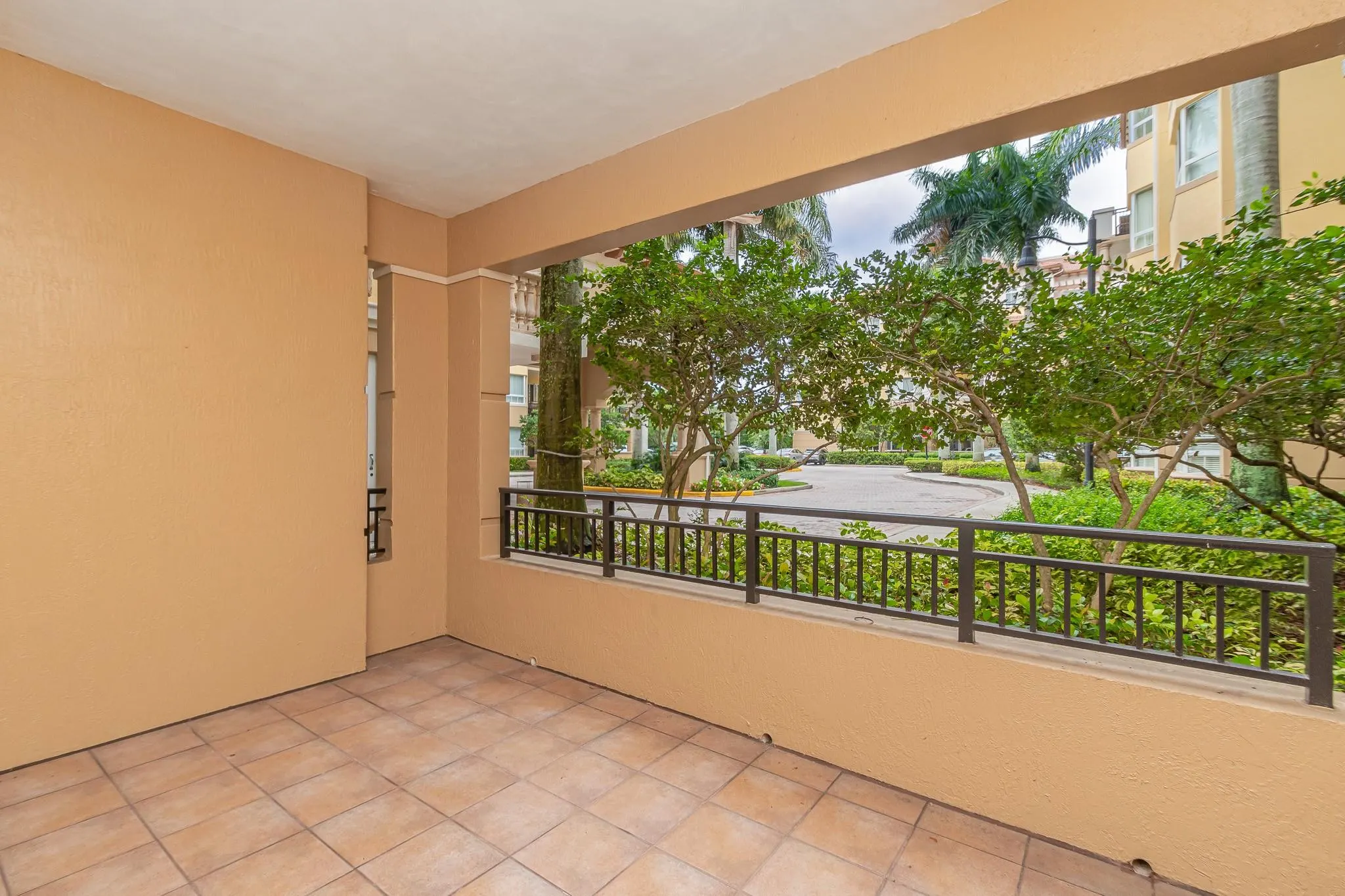 16101 Emerald Estates Dr, #146