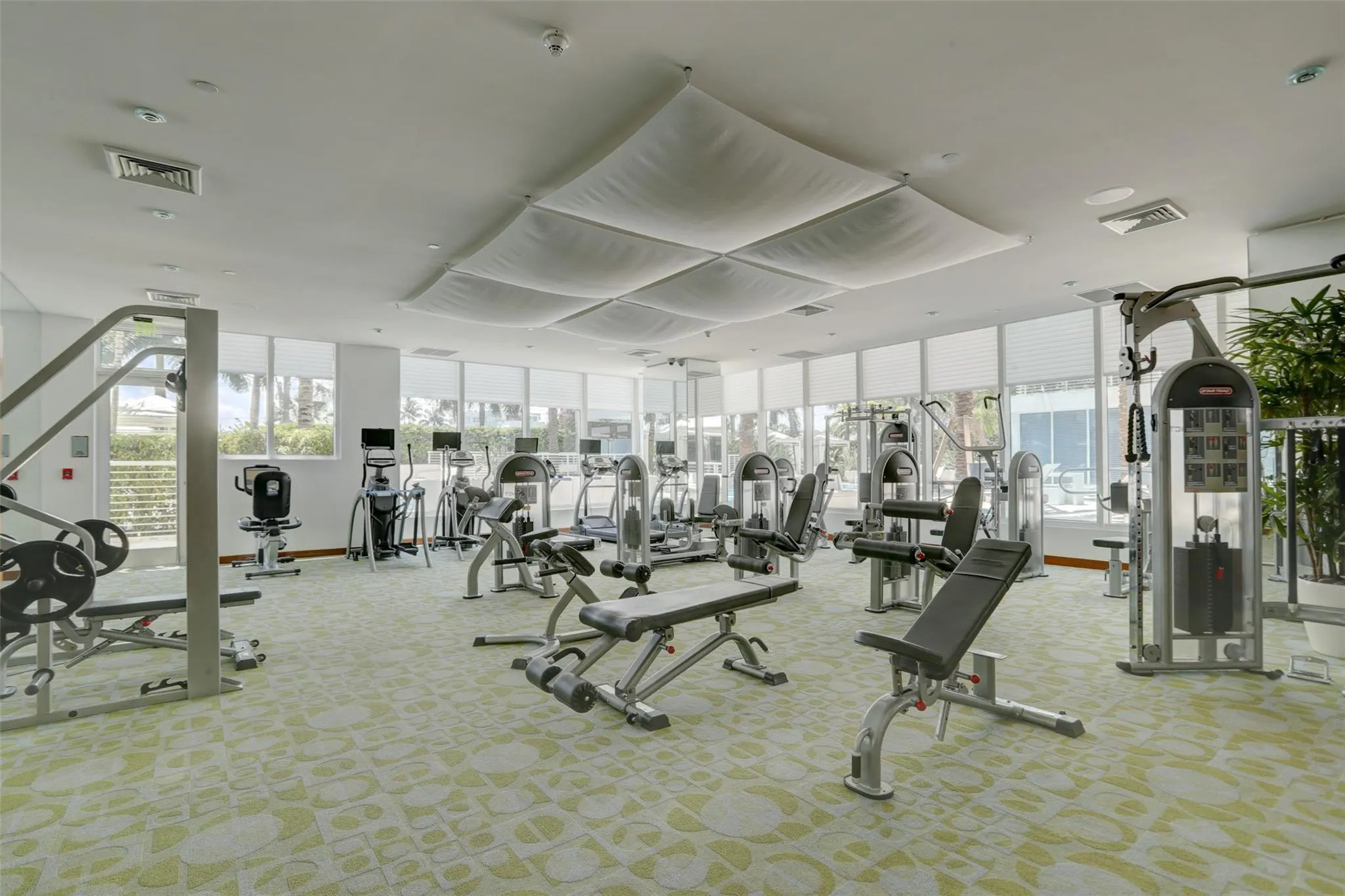 2831 N Ocean Blvd, #505N