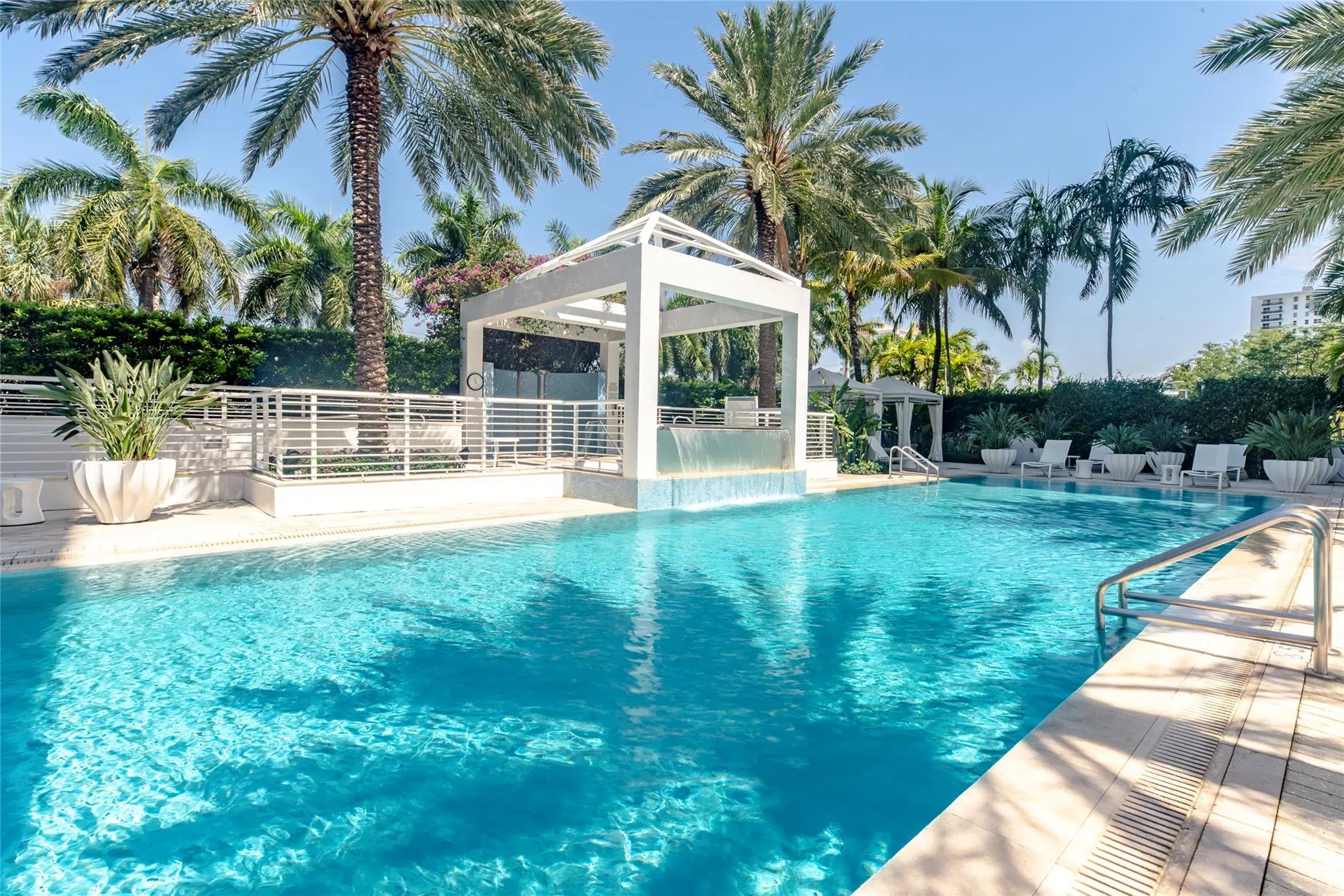 2831 N Ocean Blvd, #505N