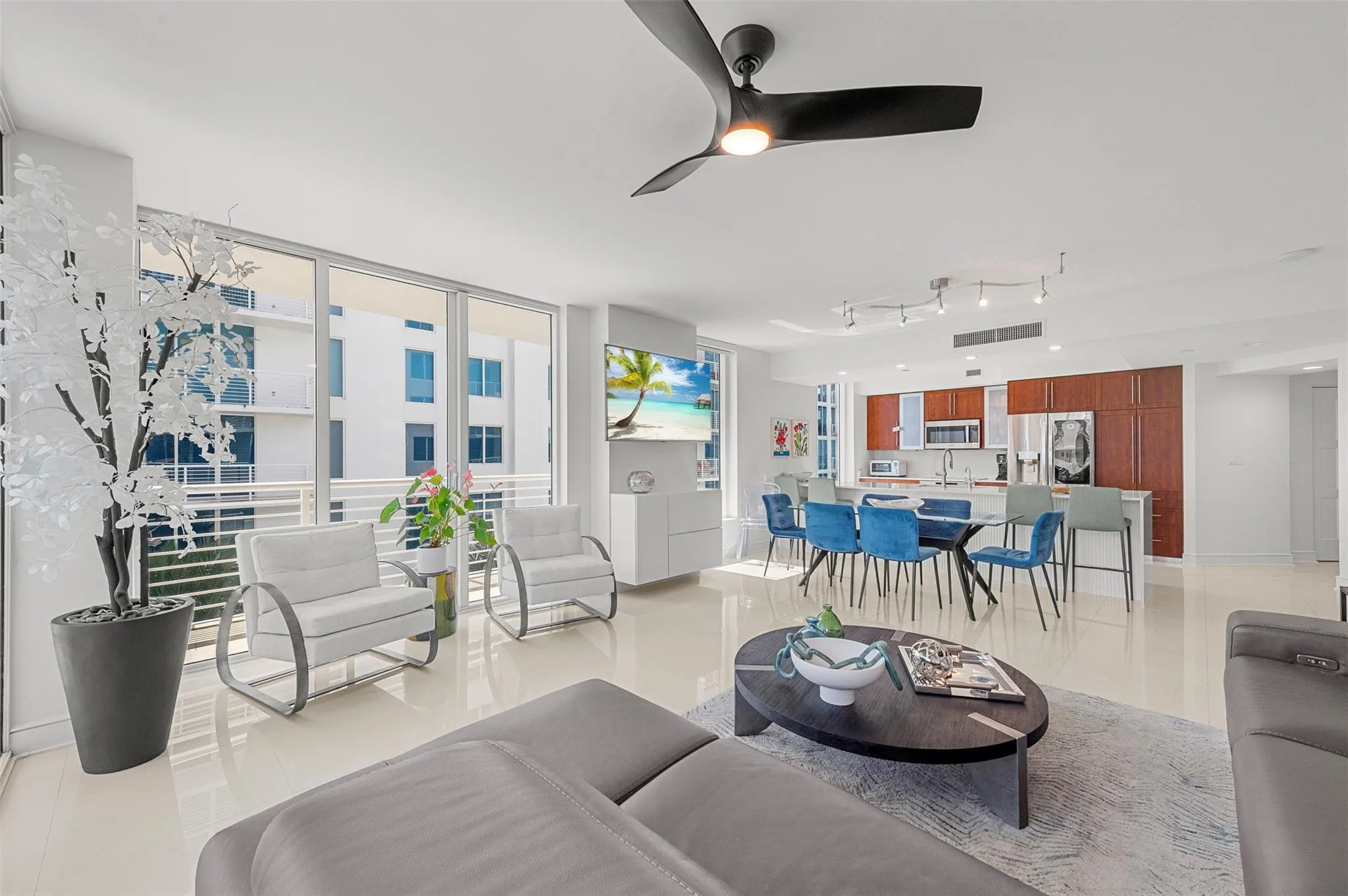 2831 N Ocean Blvd, #505N