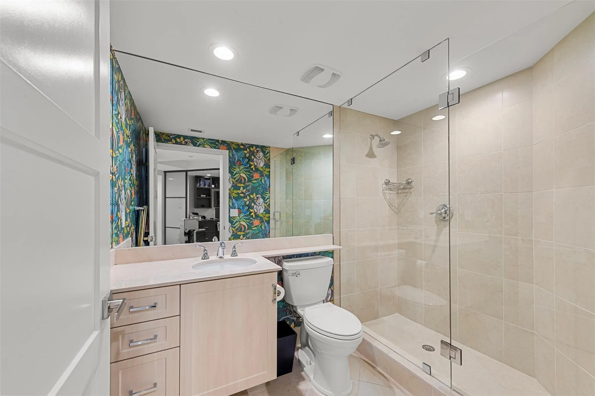 2831 N Ocean Blvd, #505N