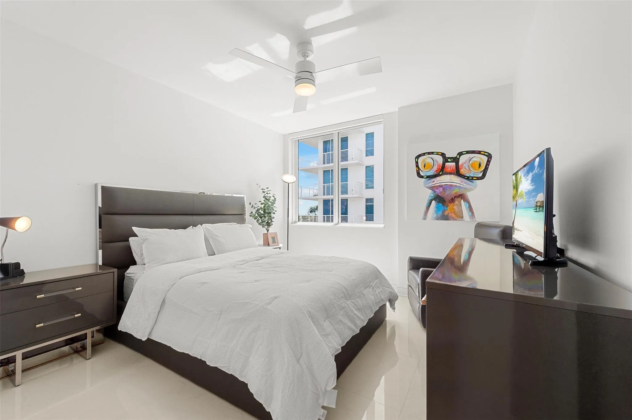 2831 N Ocean Blvd, #505N