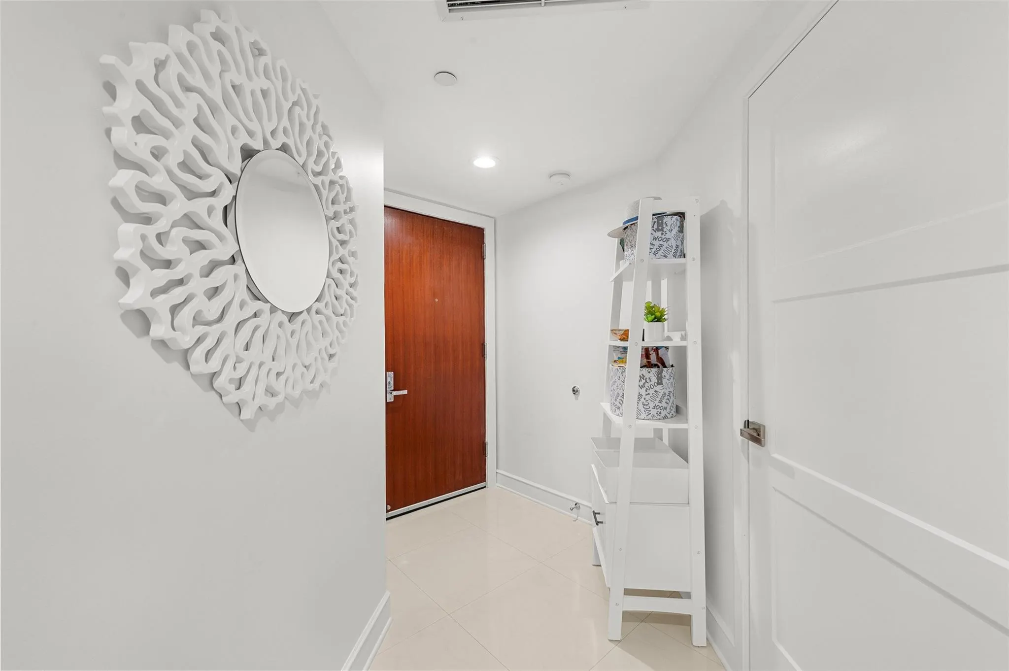 2831 N Ocean Blvd, #505N