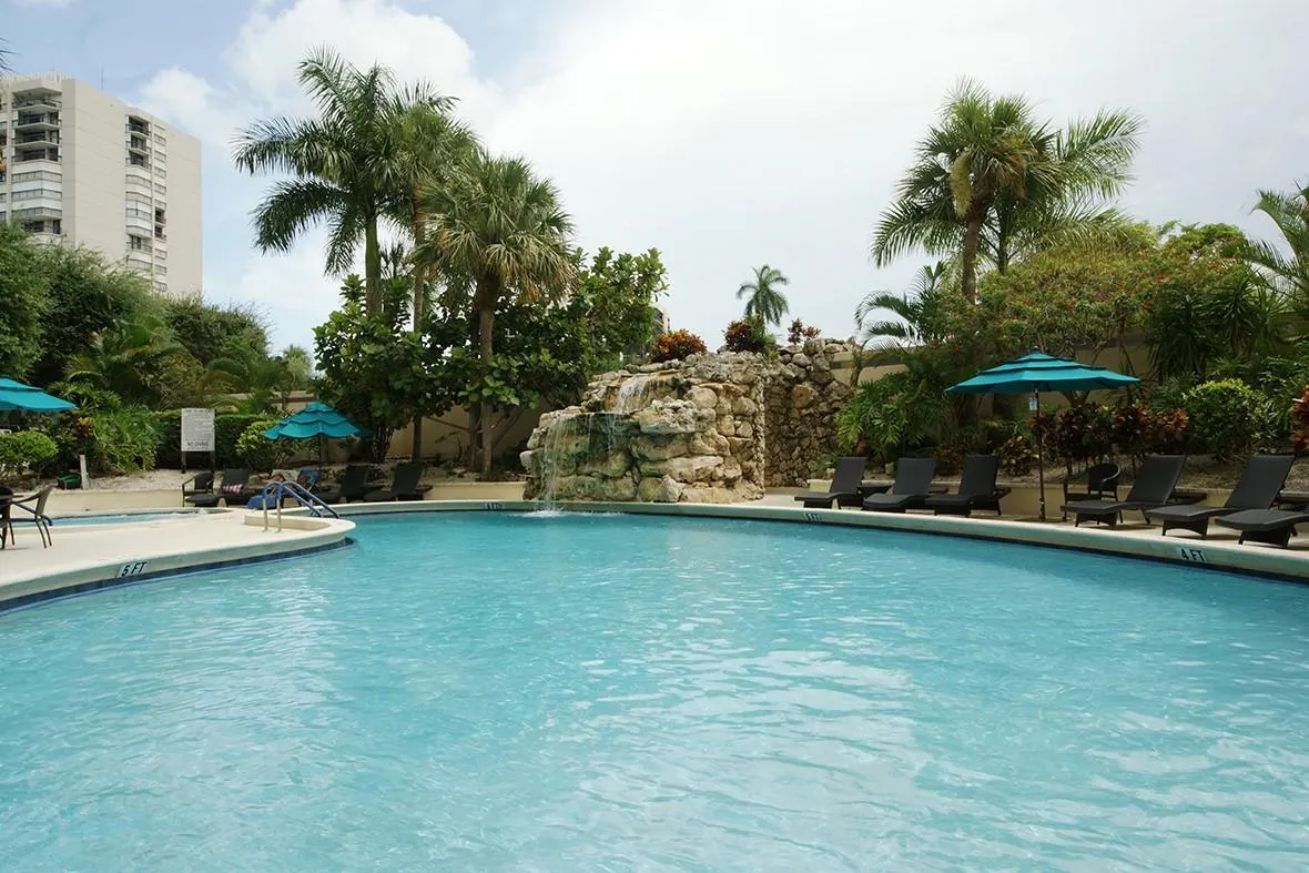 2480 Presidential Way, #1006