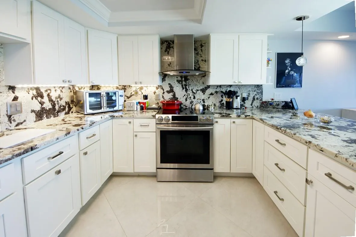 2480 Presidential Way, #1006