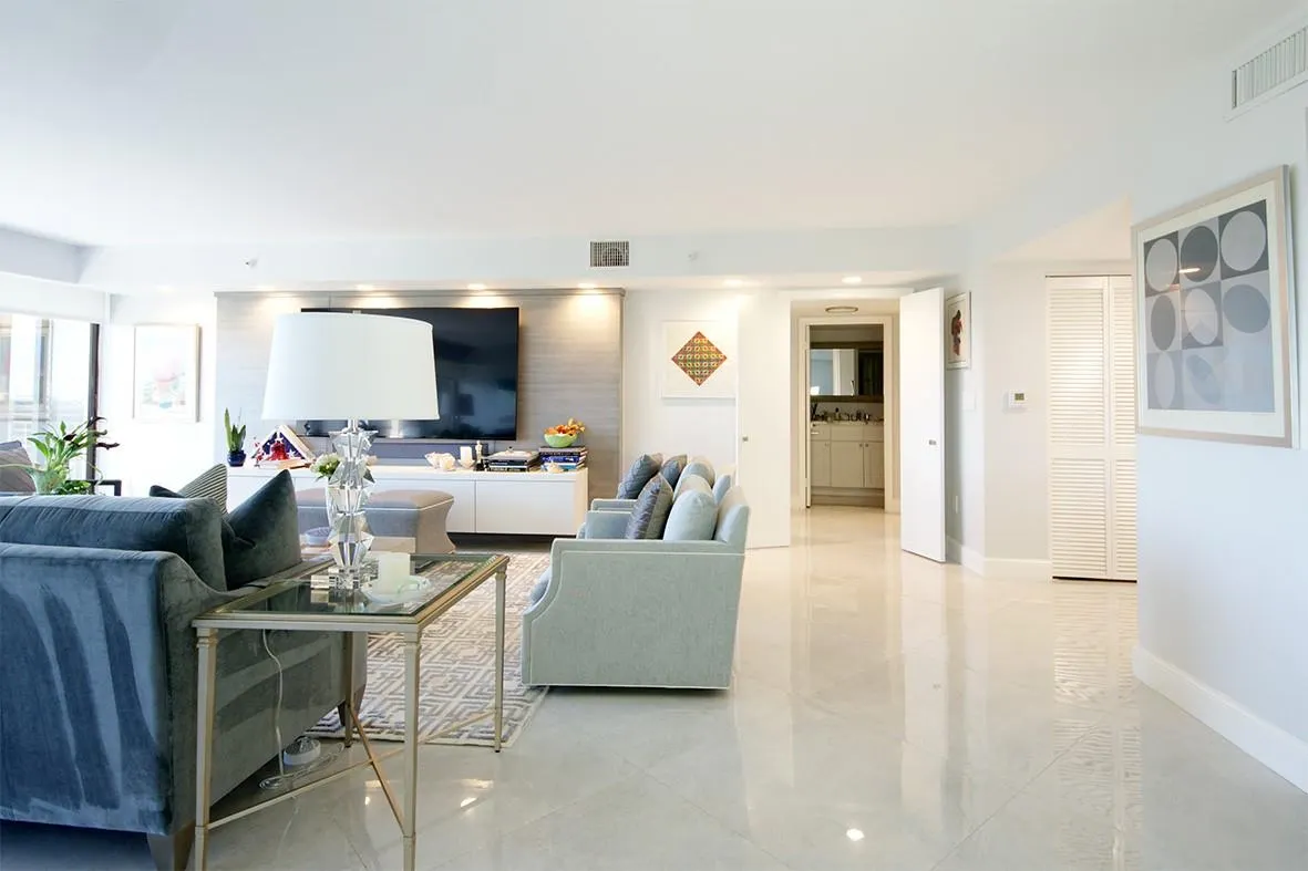 2480 Presidential Way, #1006