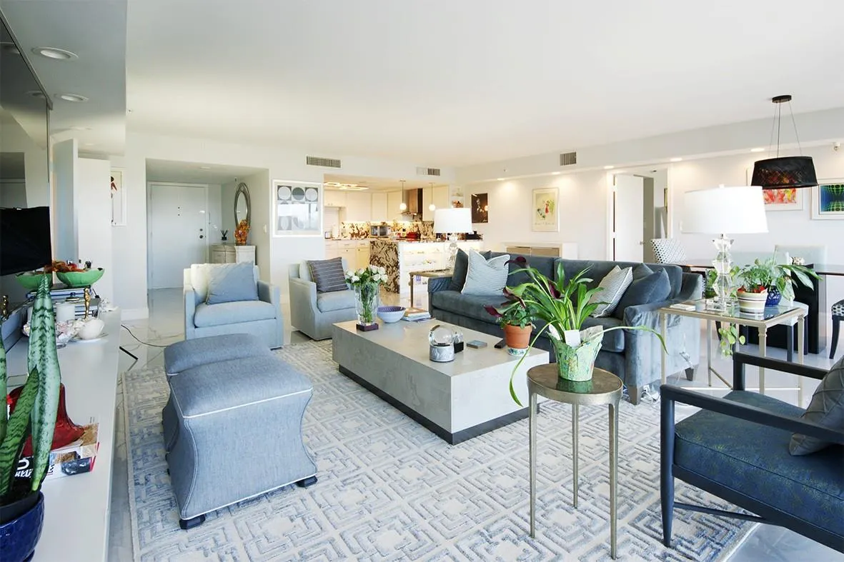 2480 Presidential Way, #1006