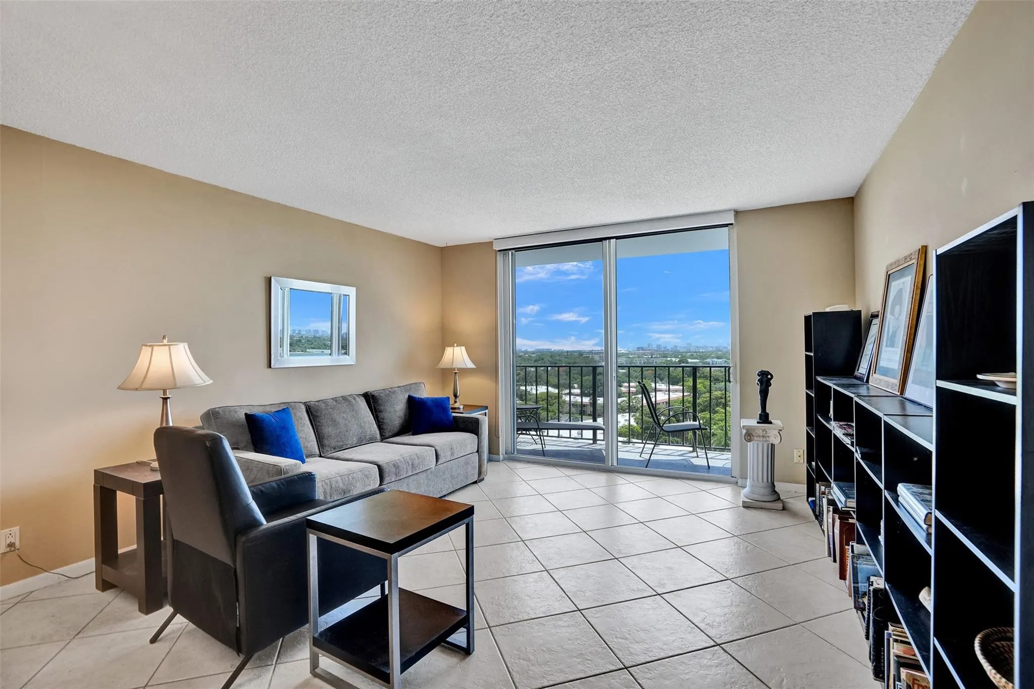 1800 N Andrews Ave, #12B