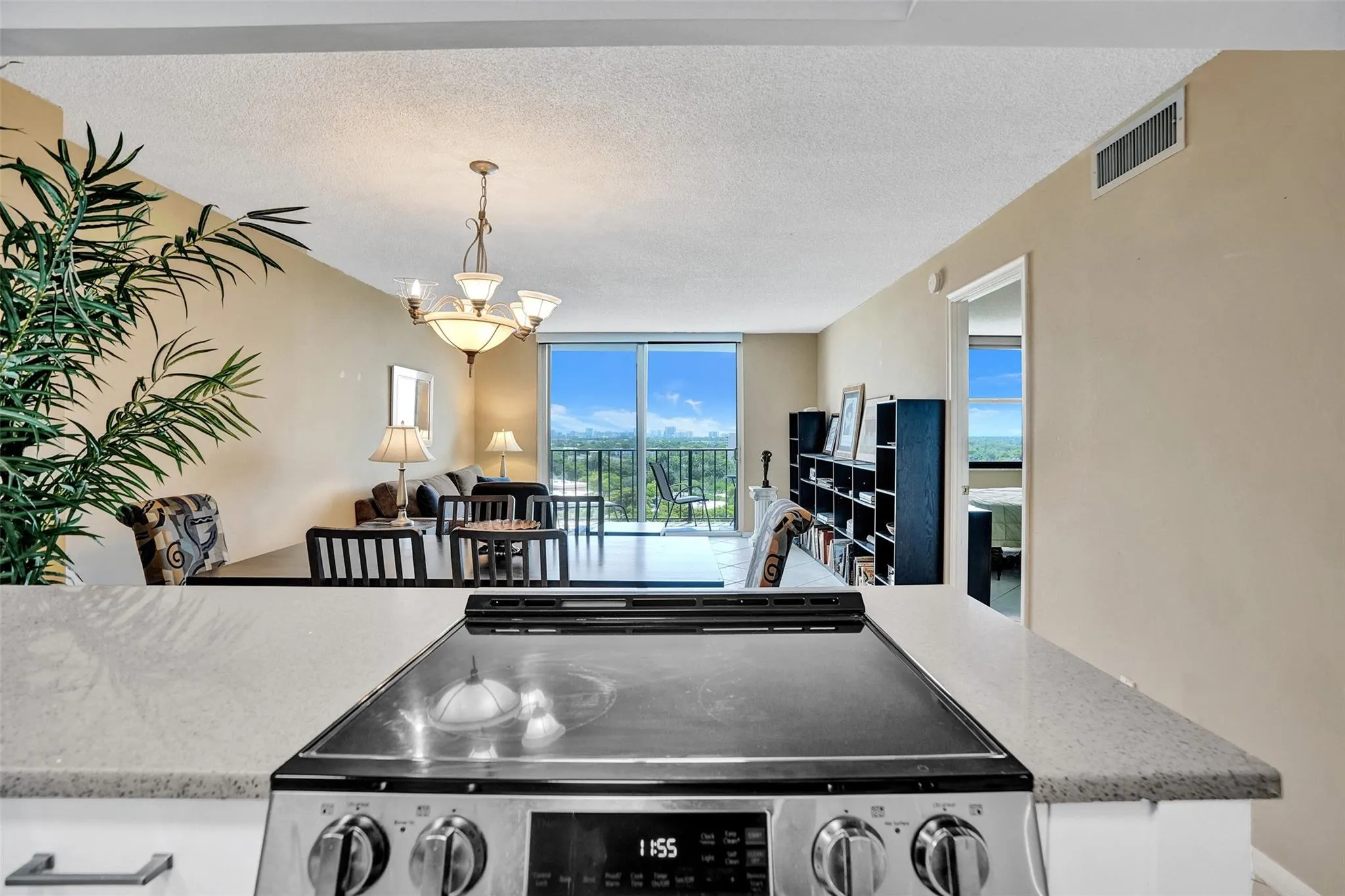 1800 N Andrews Ave, #12B