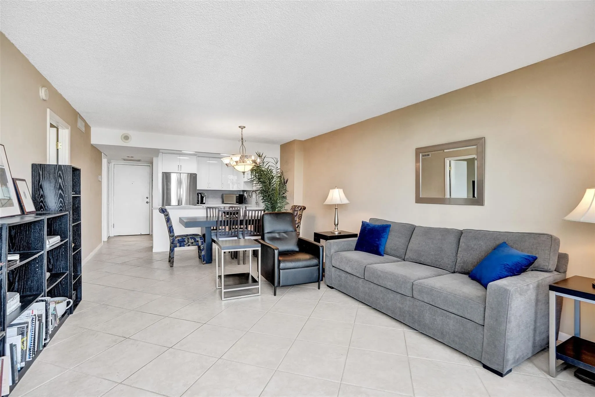 1800 N Andrews Ave, #12B