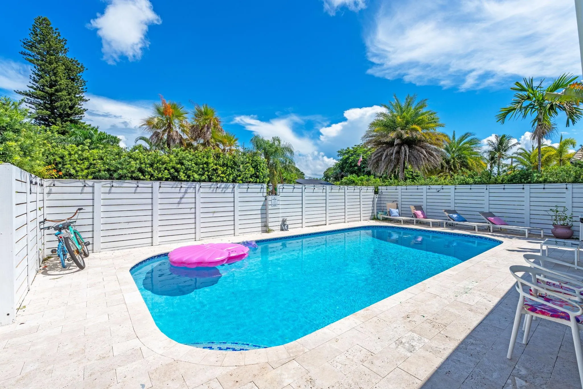 1510 NE 57th Court