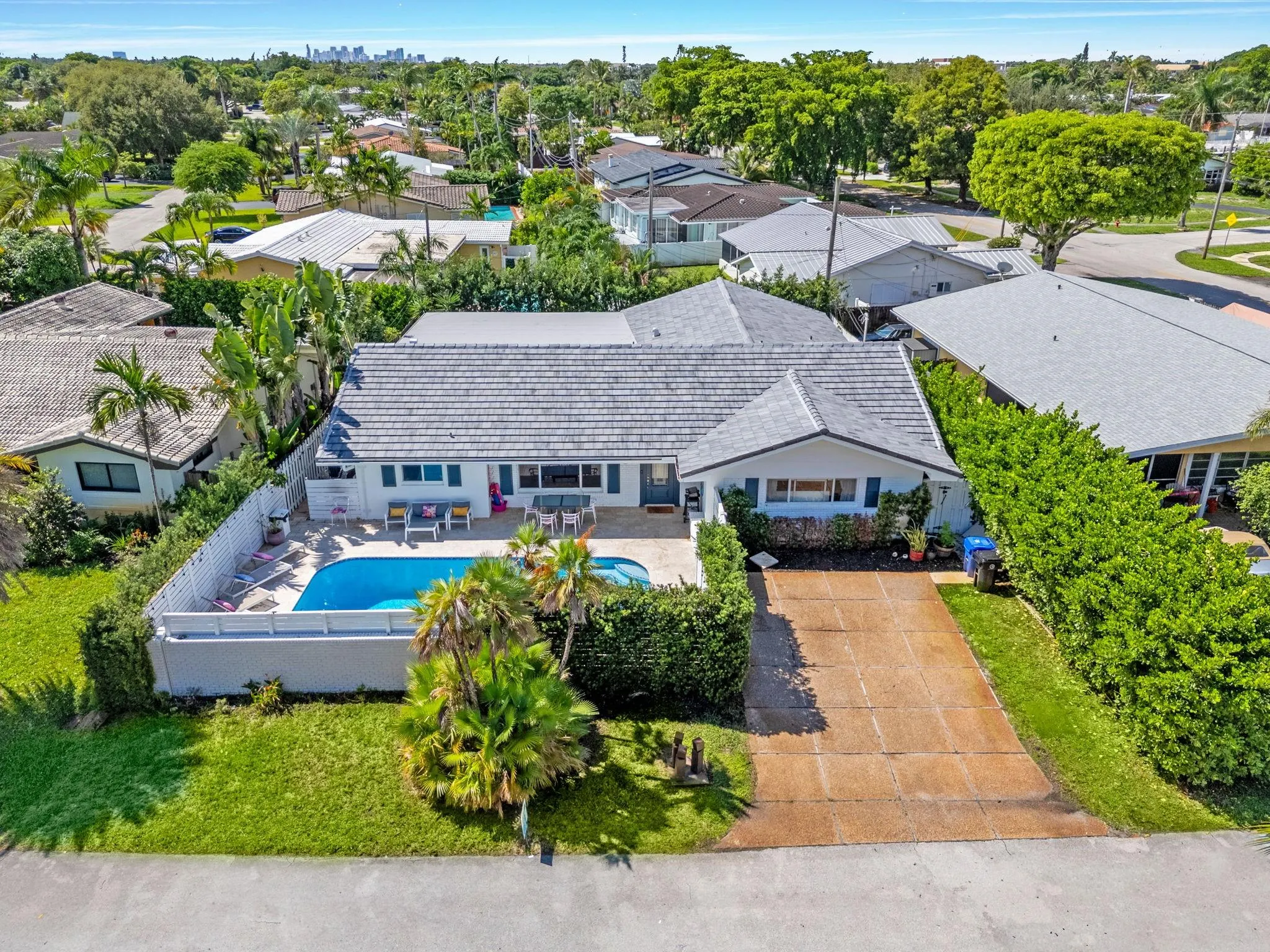1510 NE 57th Court