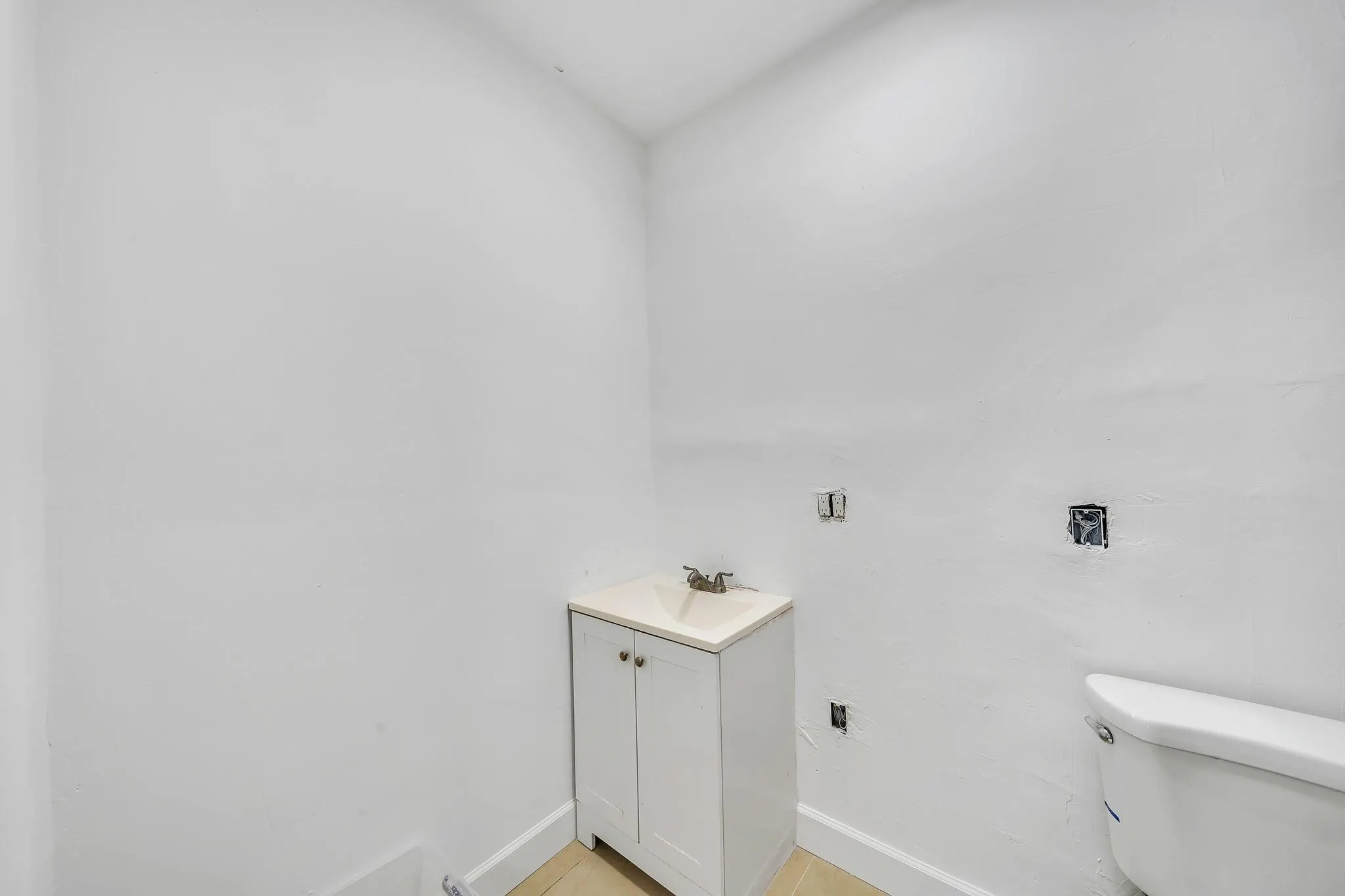 16010 NE 5th Ave