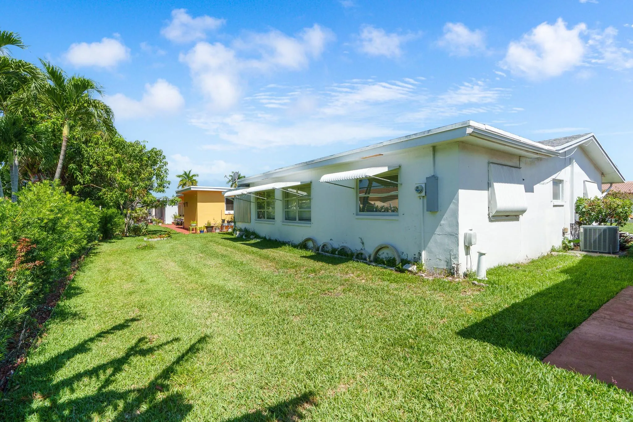 4510 NW 49th Ct