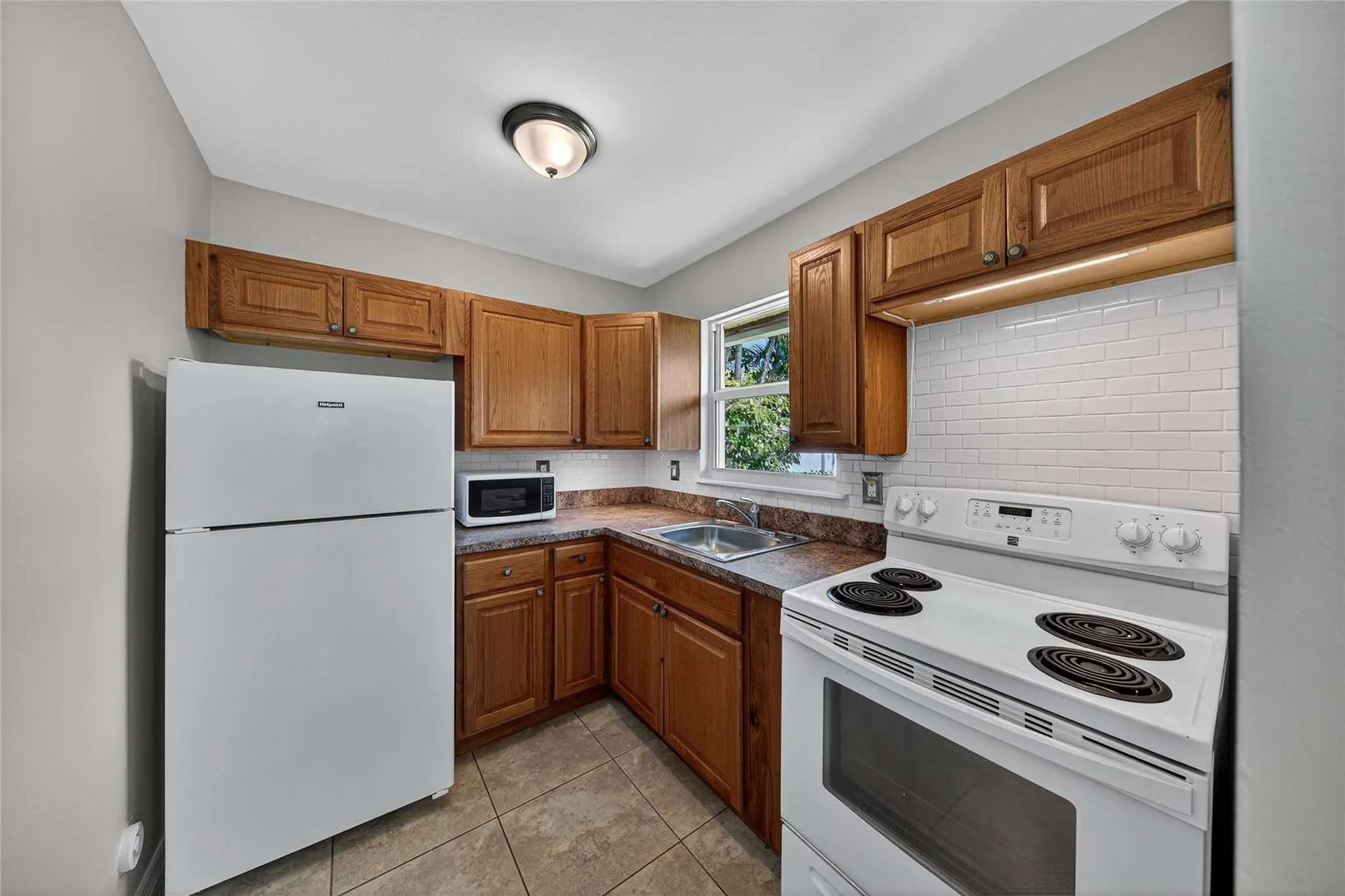 1415 NE 17th Ter