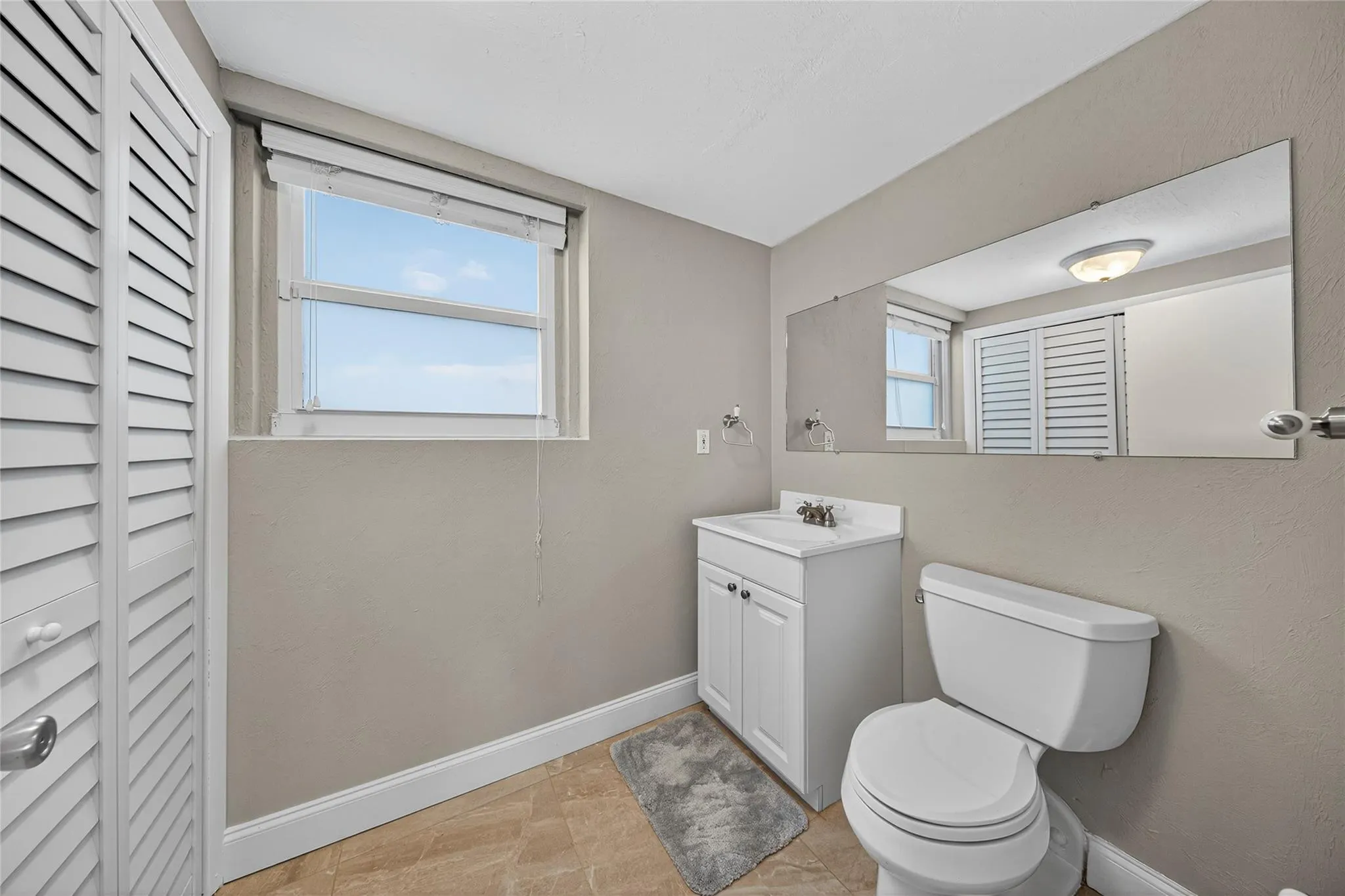 1415 NE 17th Ter