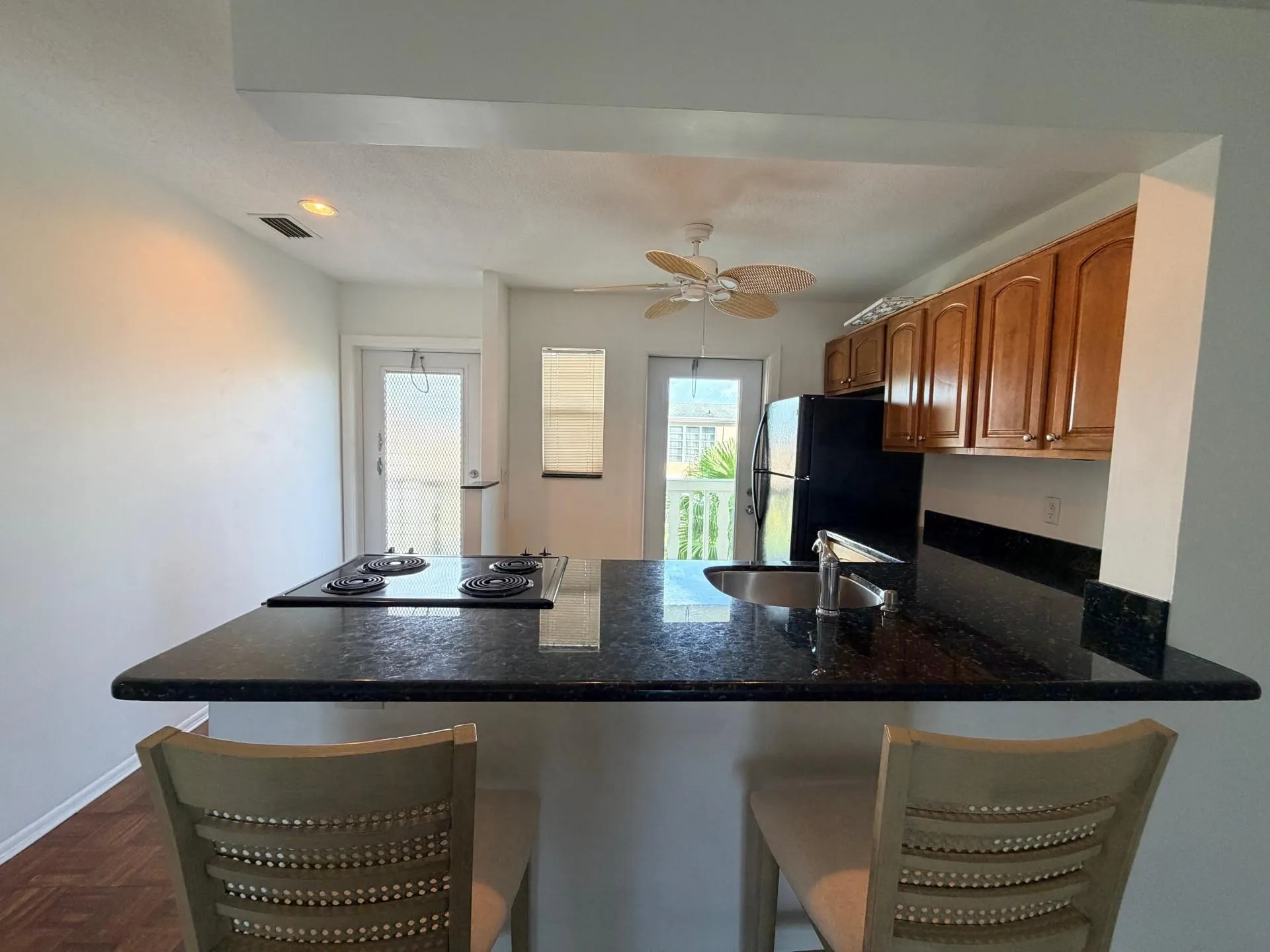 2101 NE 1st Ct, #206